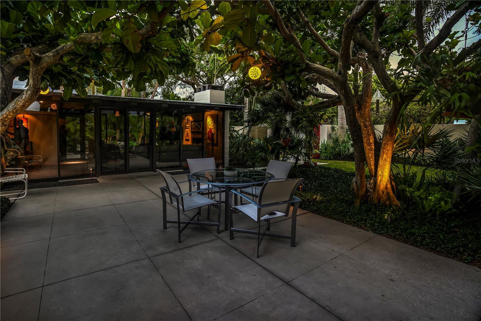 SIESTA REV - Residential