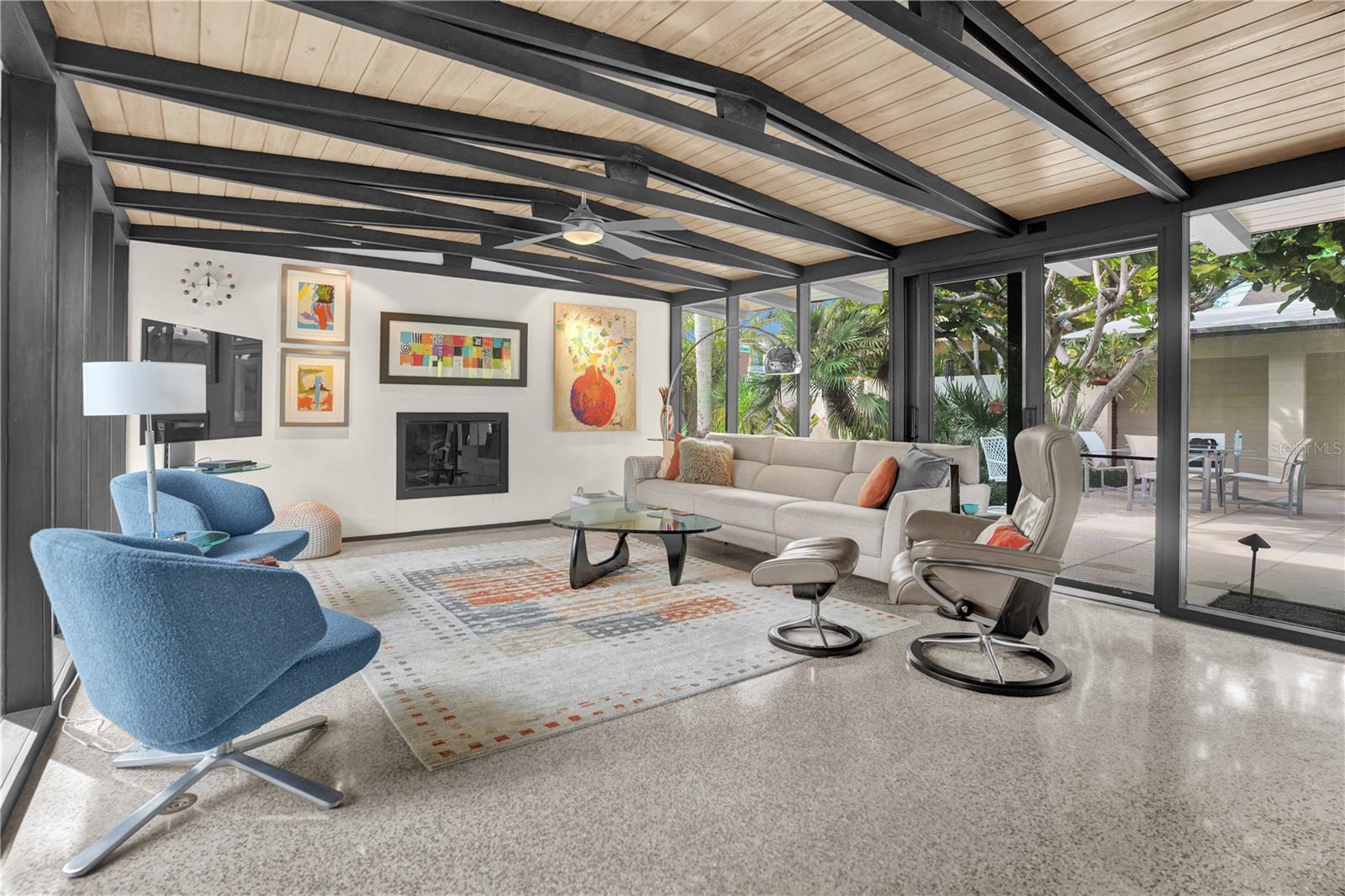 SIESTA REV - Residential