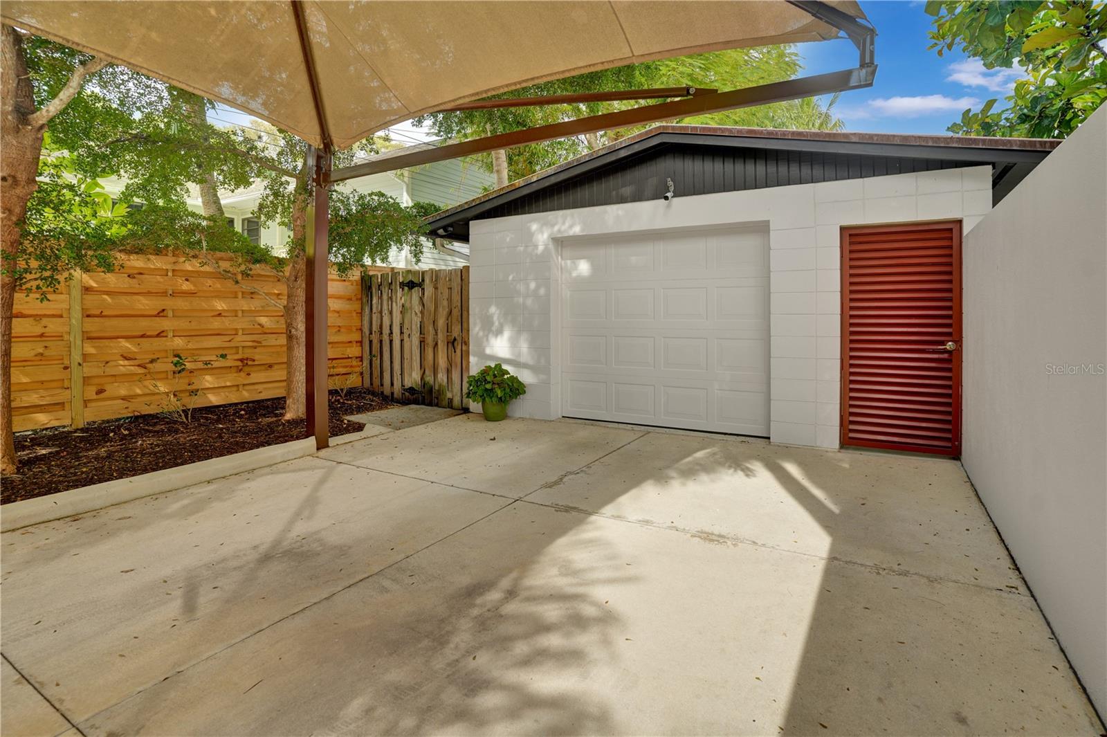 SIESTA REV - Residential