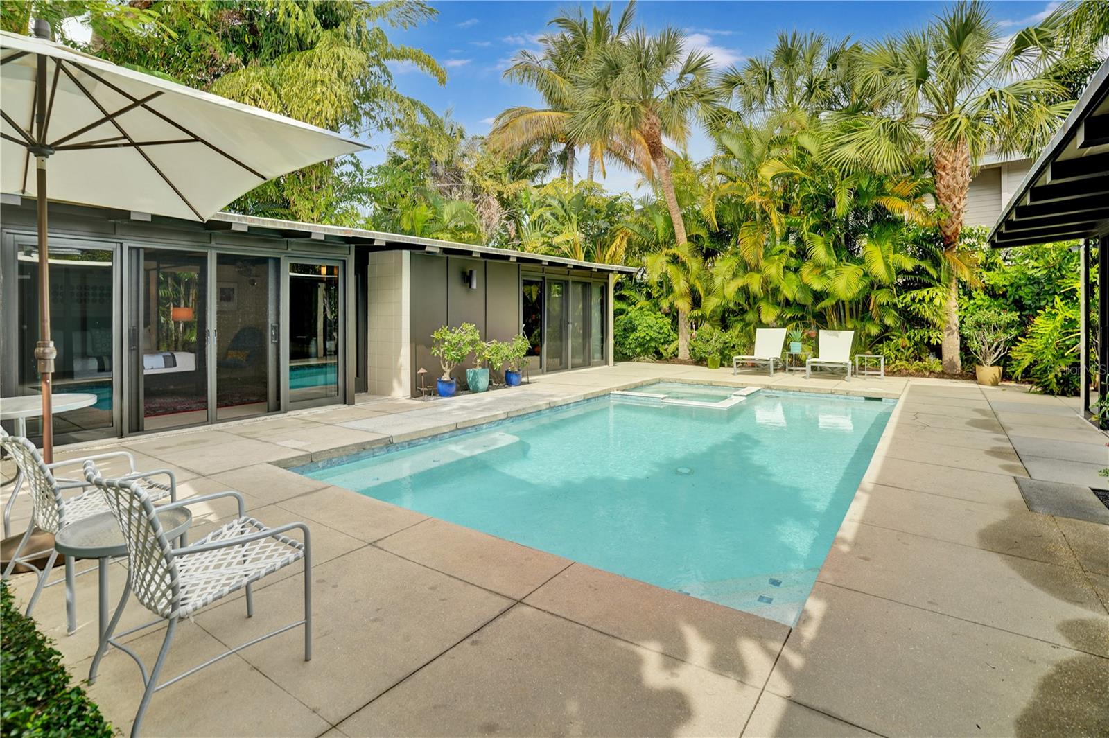 SIESTA REV - Residential