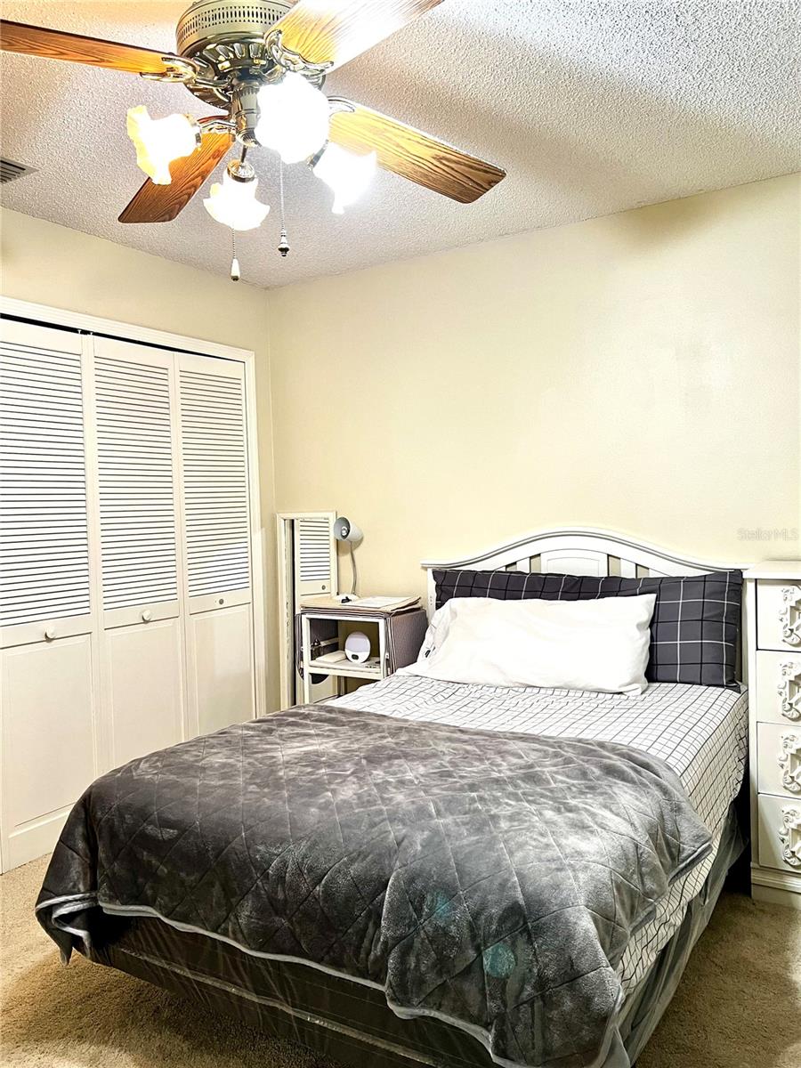 DELTONA LAKES UNIT 03 - Residential