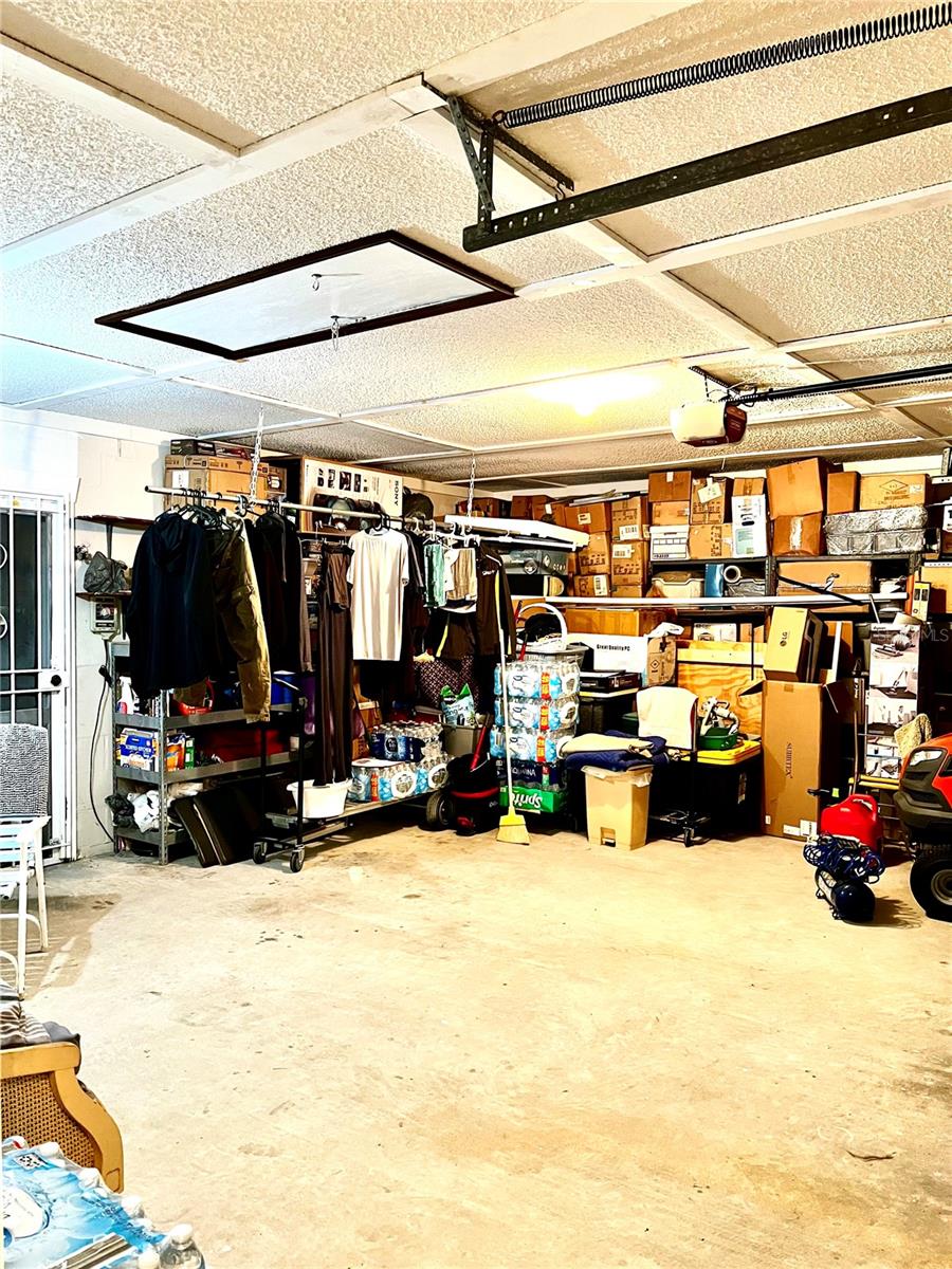 DELTONA LAKES UNIT 03 - Residential