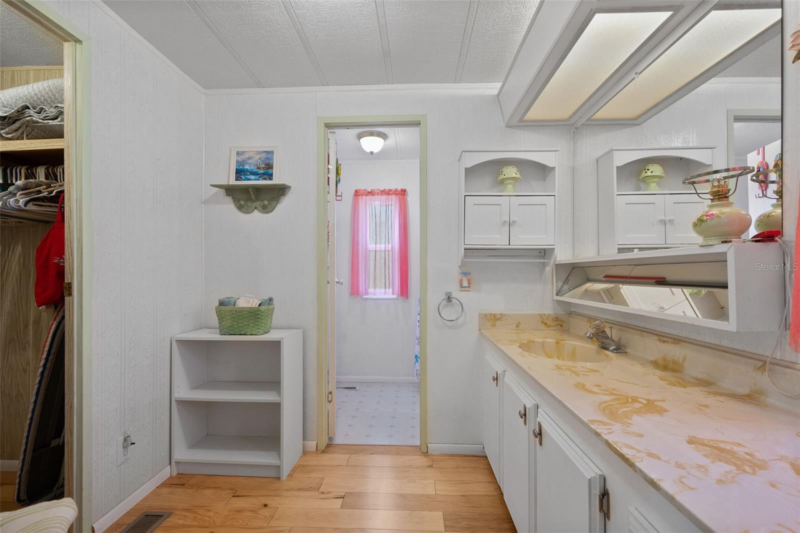 LAKE CONLEY MHP - Residential