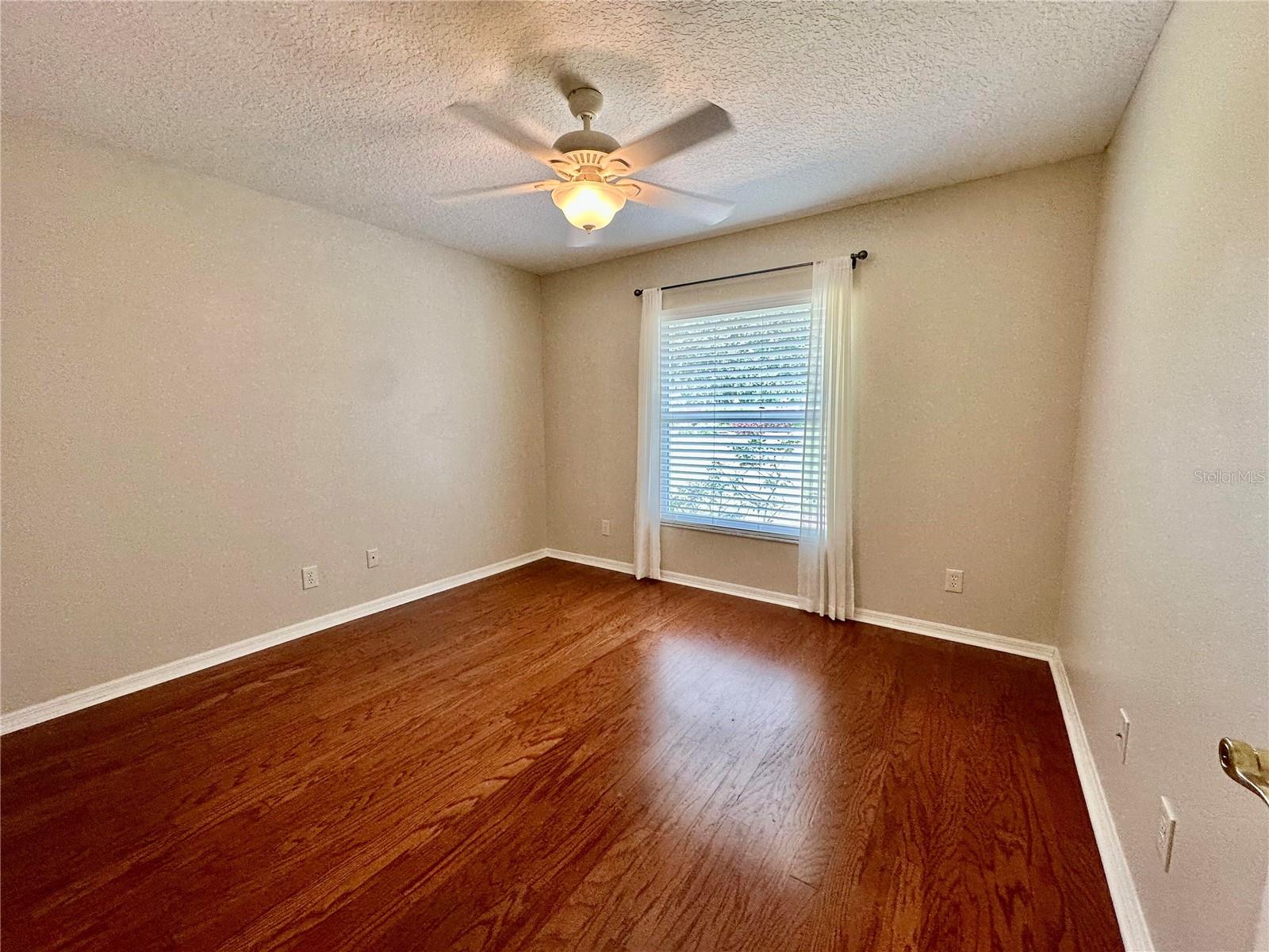 HARBOR HILLS UNIT 01 - Residential