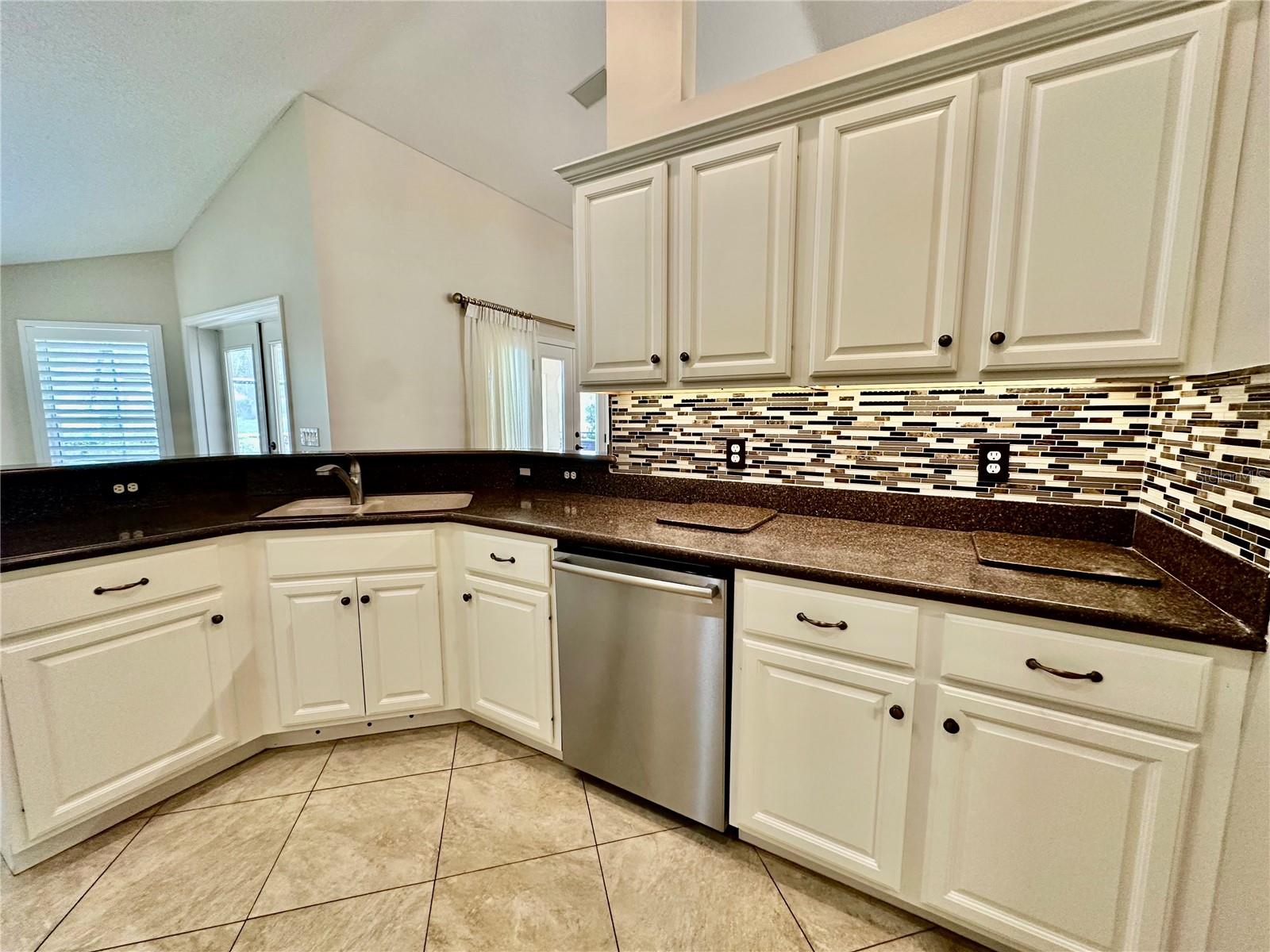 HARBOR HILLS UNIT 01 - Residential