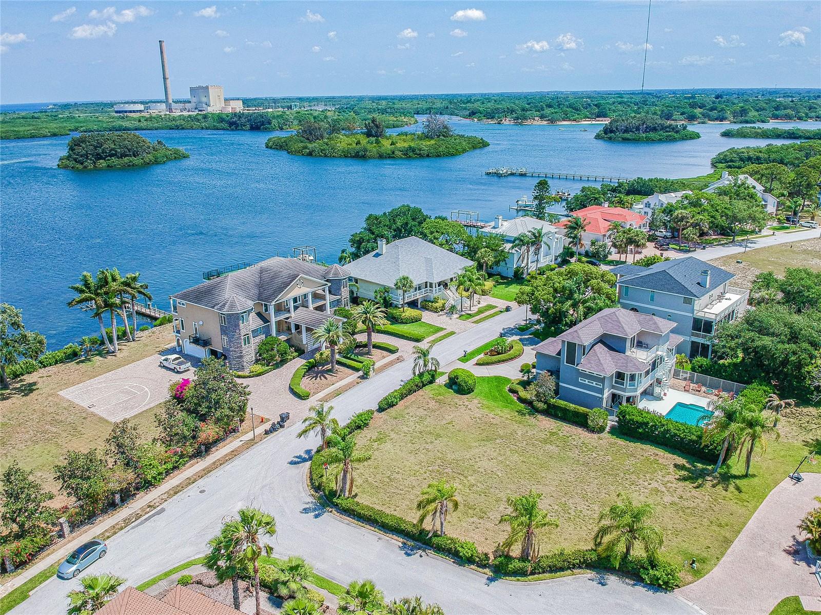 Discover the perfect location to build your dream home on this exceptional buildable lot, offering breathtaking open water views of the Gulf of Mexico. Nestled in an exclusive, upscale community surrounded by luxurious waterfront homes and home sites, this lot is a rare find. Enjoy easy access to premium amenities including a clubhouse, tennis courts, playground, and more.
Located in the highly sought-after area of Tarpon Springs, renowned for its rich sponge industry and boasting the most waterfront homes in Florida, this is truly an incredible place to call home. Conveniently close to Tampa International Airport, Gulf beaches, top shopping, and cultural attractions, you’ll have everything you need at your fingertips.
With motivated sellers and a low-inventory market, this is your opportunity to secure a prime piece of Florida real estate. Don't wait—make an offer today!