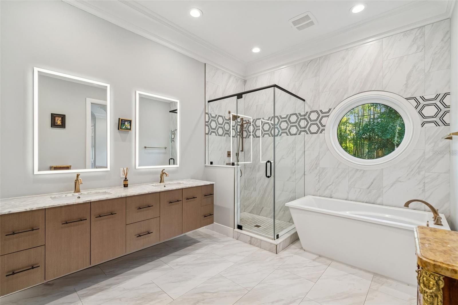 JULES VERNE PARK - Residential