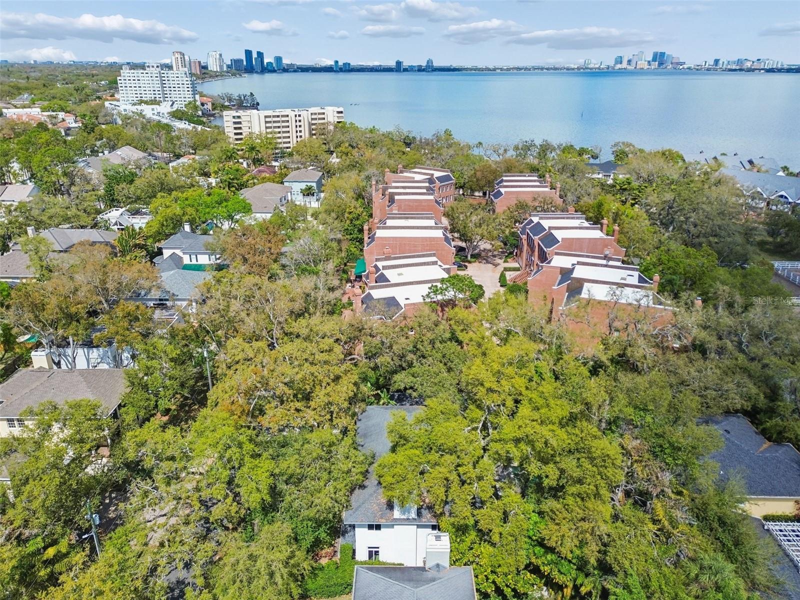 JULES VERNE PARK - Residential