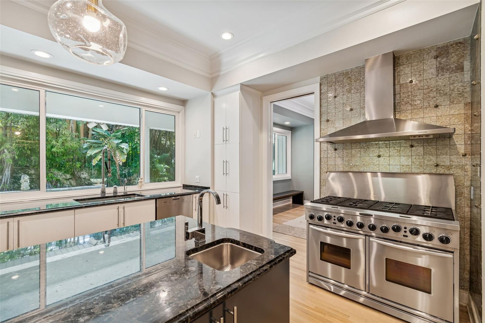 JULES VERNE PARK - Residential