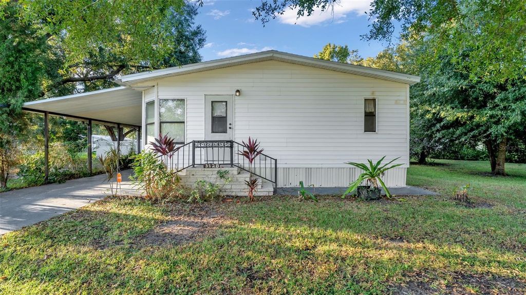 Photo of 3128 Honeoye Trail, Lakeland, FL 33810 (MLS # L4956598)