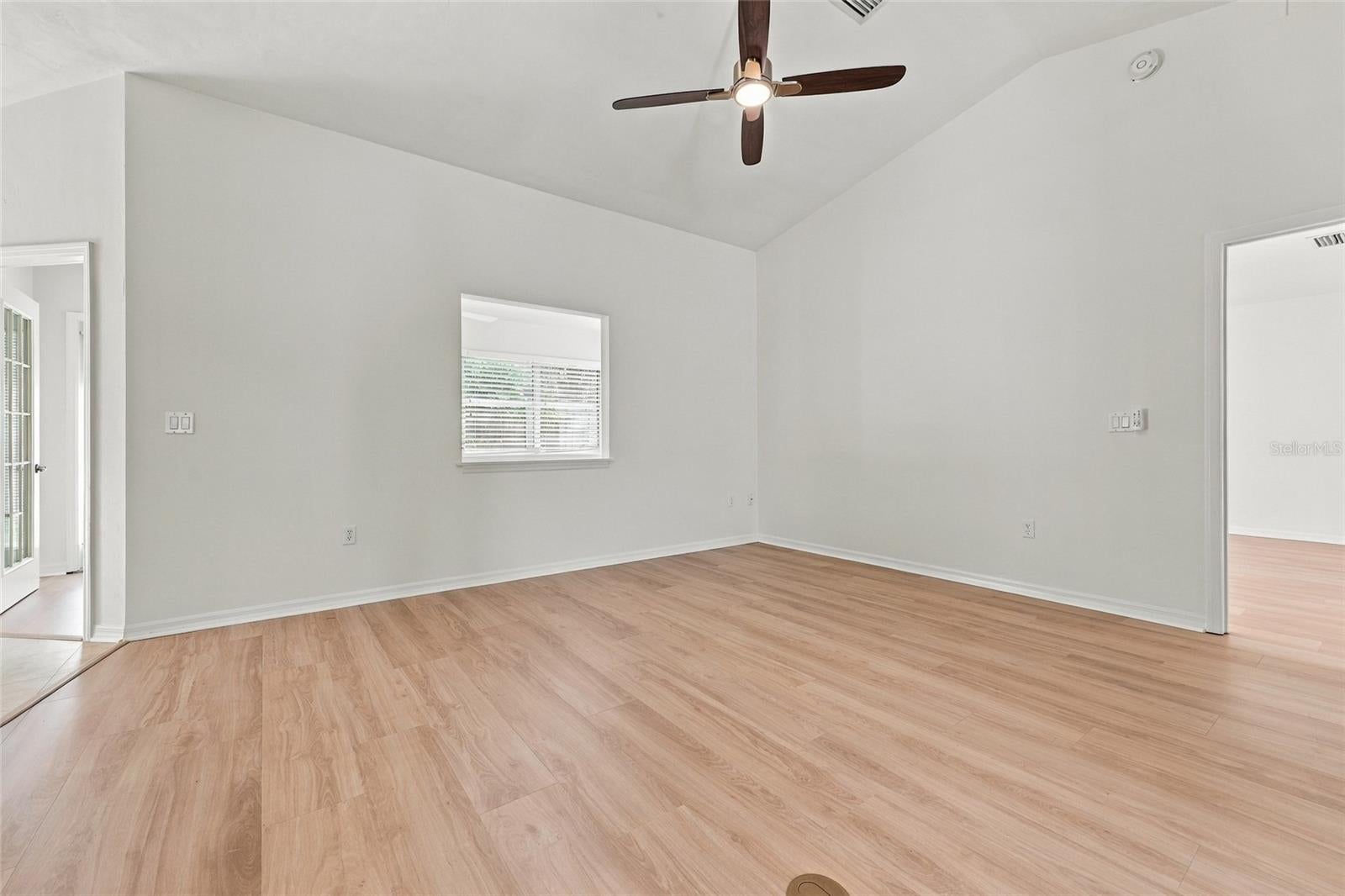 1055 NW 89TH DRIVE