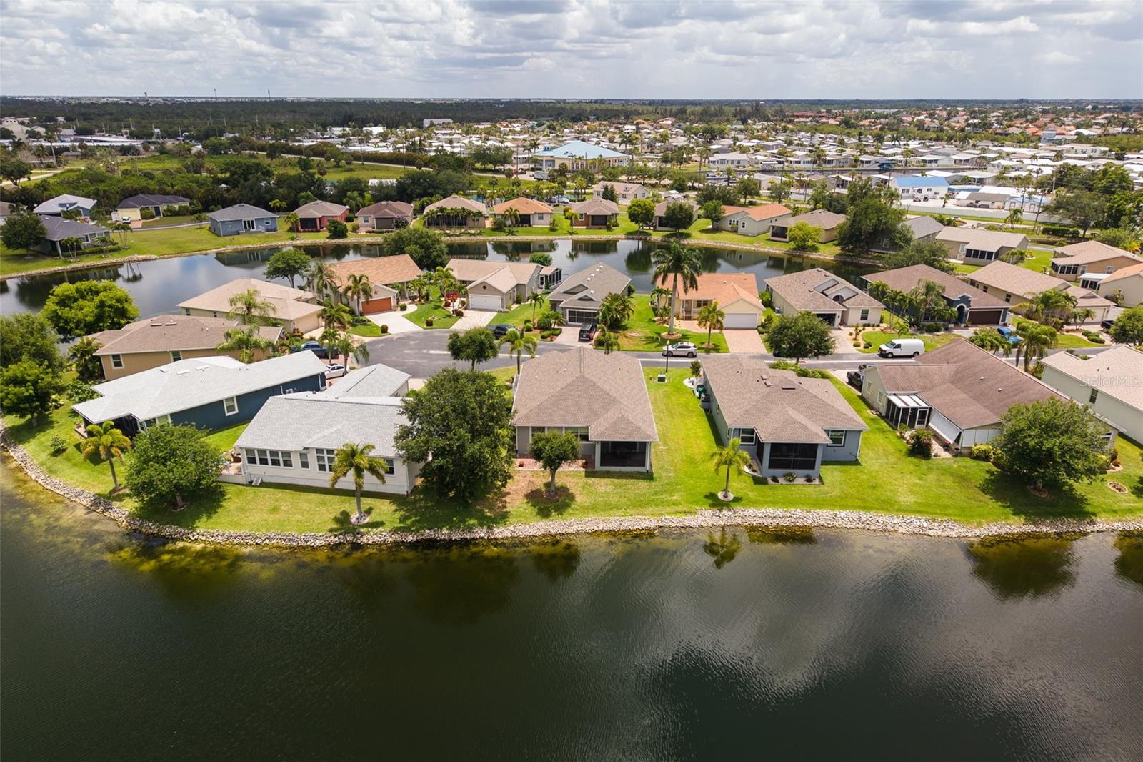 RIO VILLA LAKES - Residential