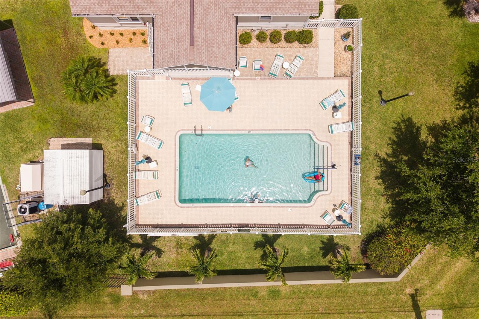 RIO VILLA LAKES - Residential