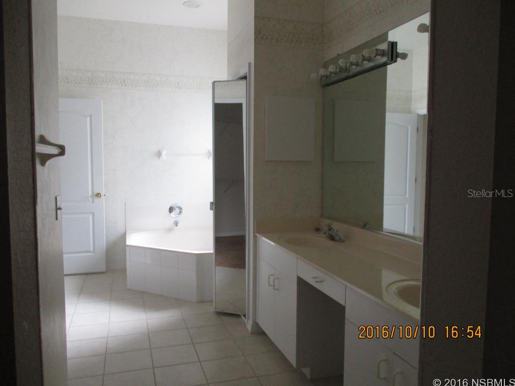 Cypress Head Ph 02A - Residential