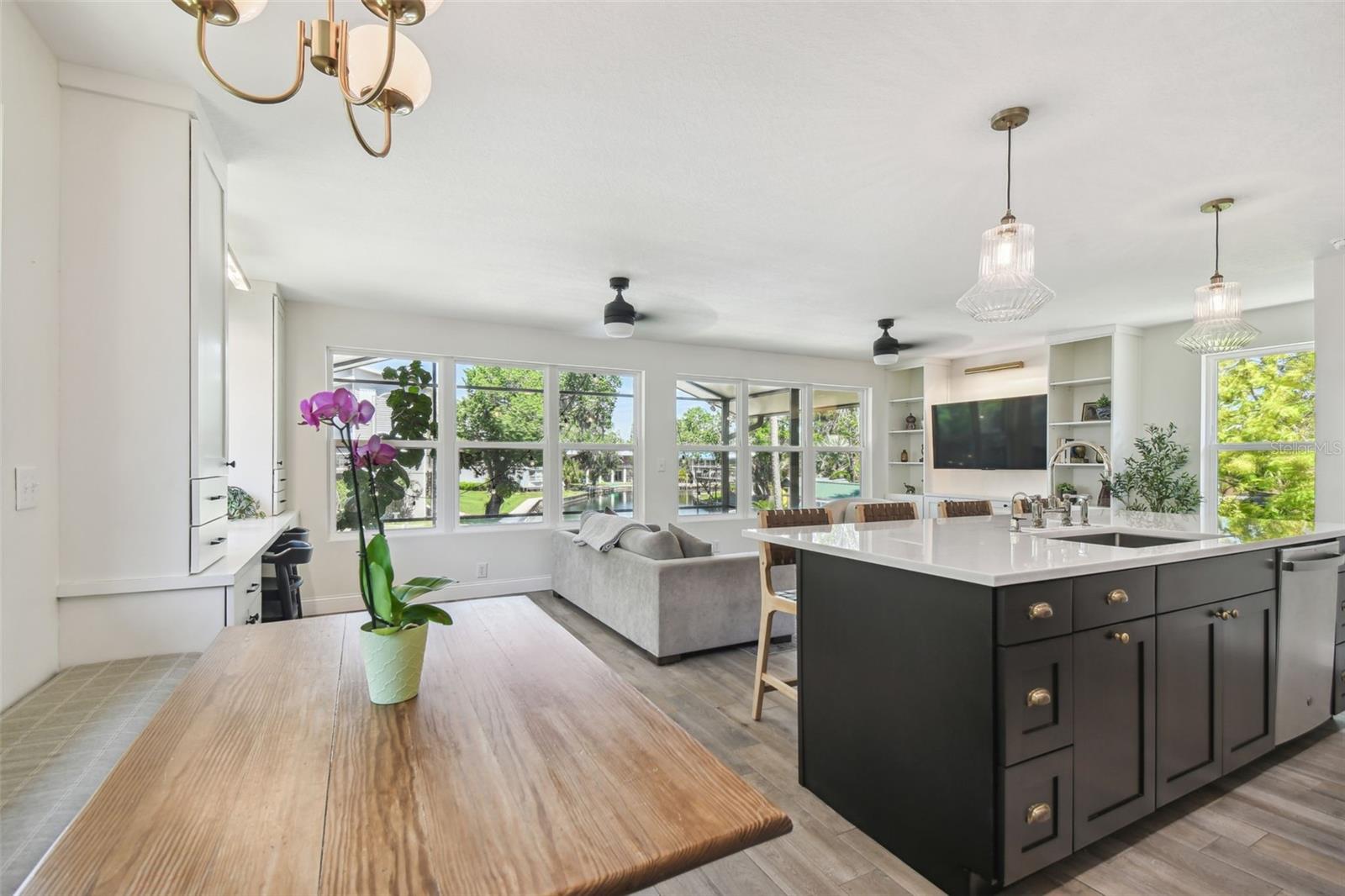 WEEKI WACHEE GARDENS ADD - Residential