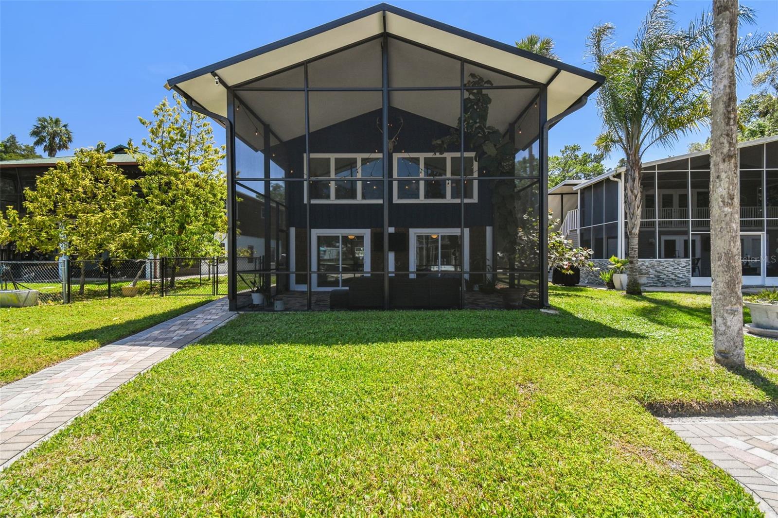 WEEKI WACHEE GARDENS ADD - Residential