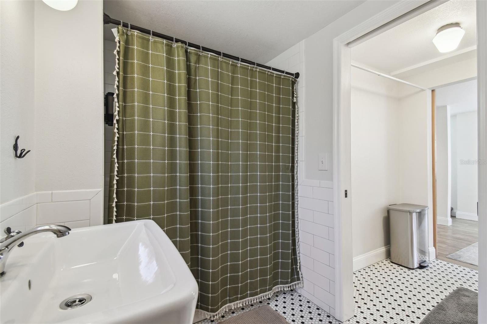 WEEKI WACHEE GARDENS ADD - Residential