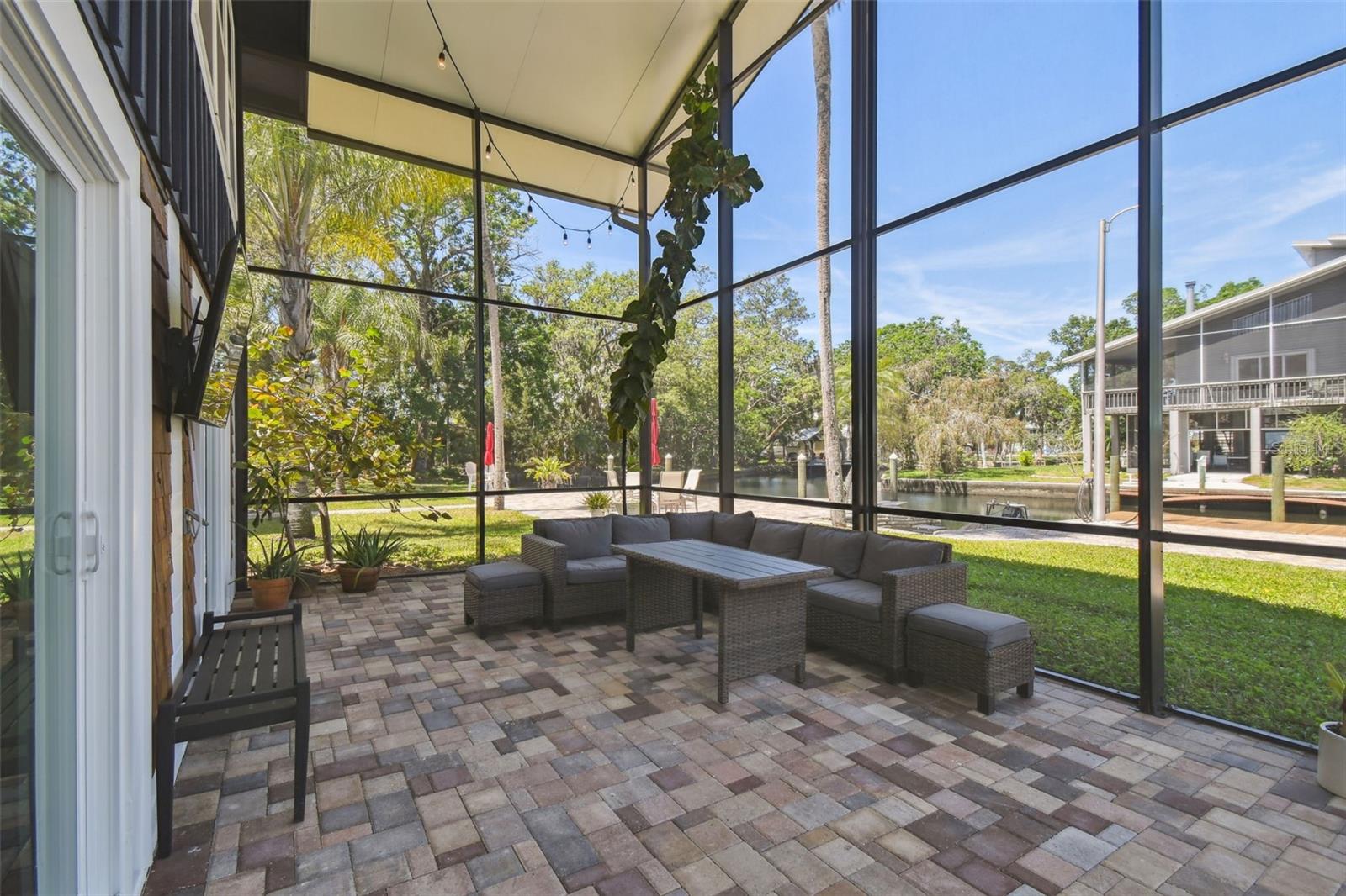 WEEKI WACHEE GARDENS ADD - Residential