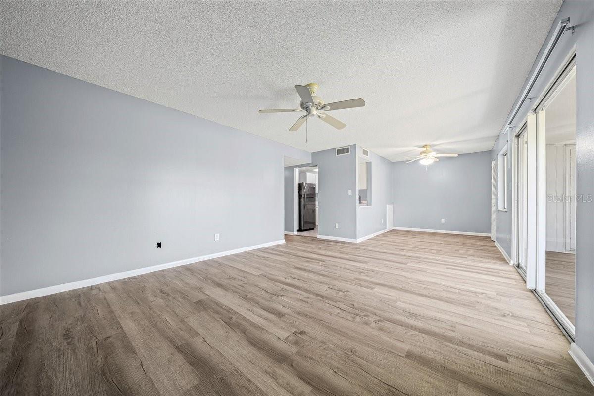 FAIRWAYS/SILVER SPGS SHRS CONDO - Residential