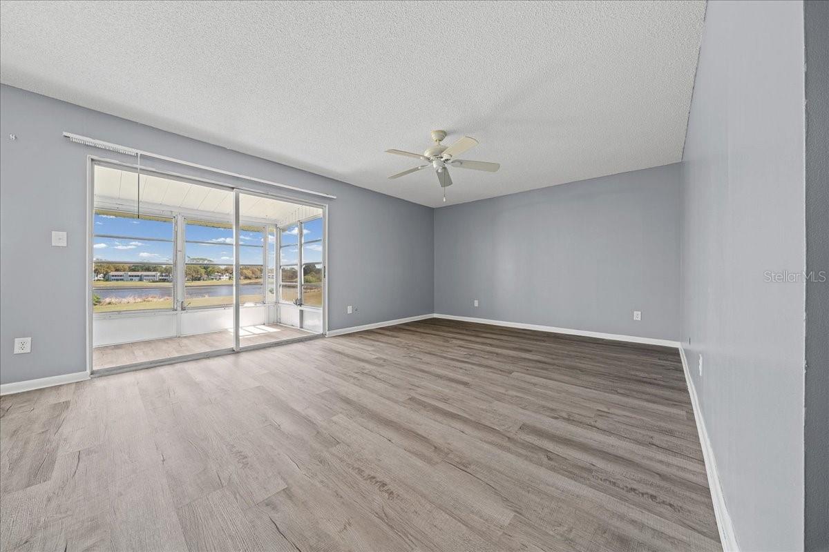 FAIRWAYS/SILVER SPGS SHRS CONDO - Residential