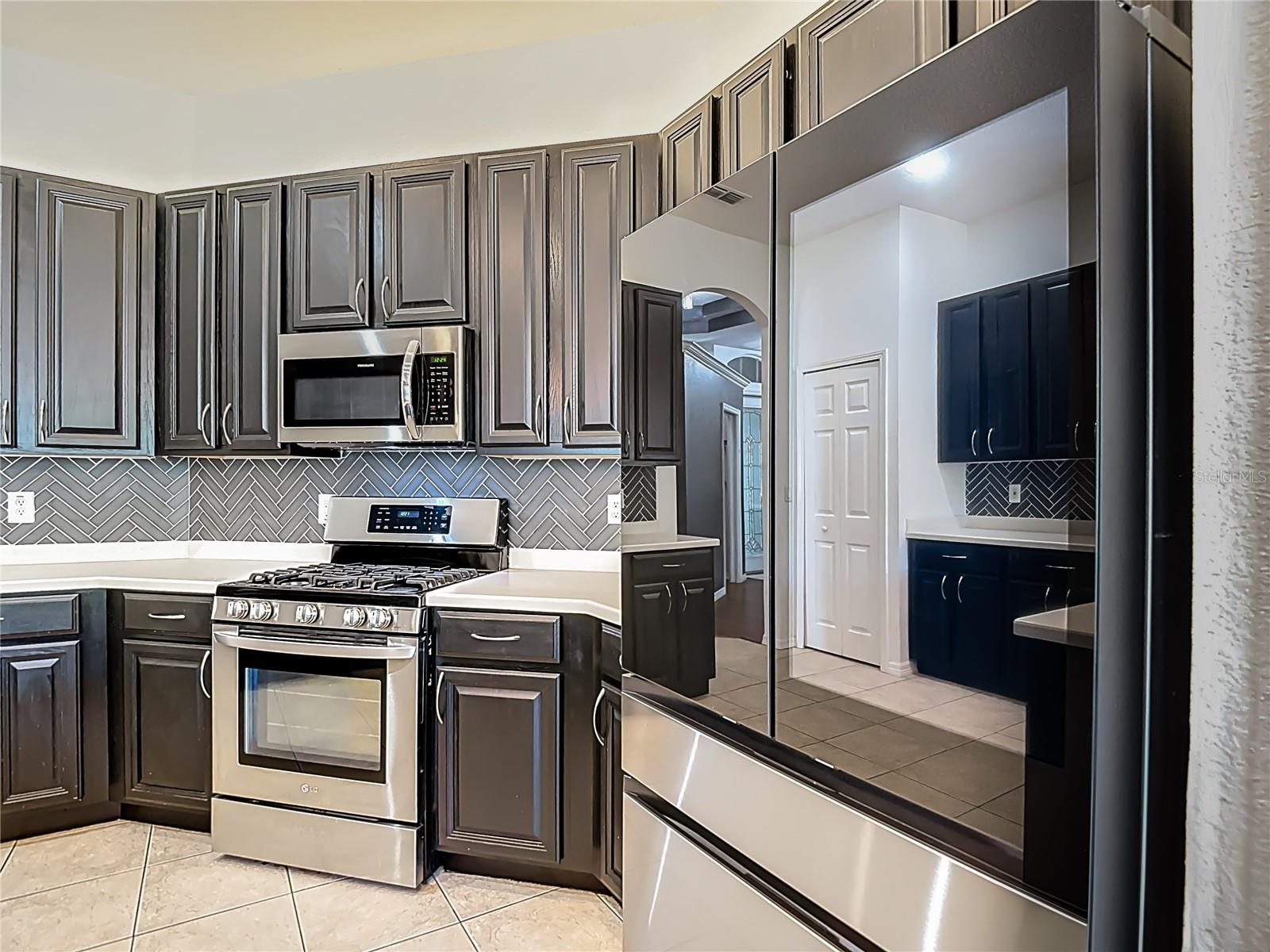 WEST HAMPTON - Residential