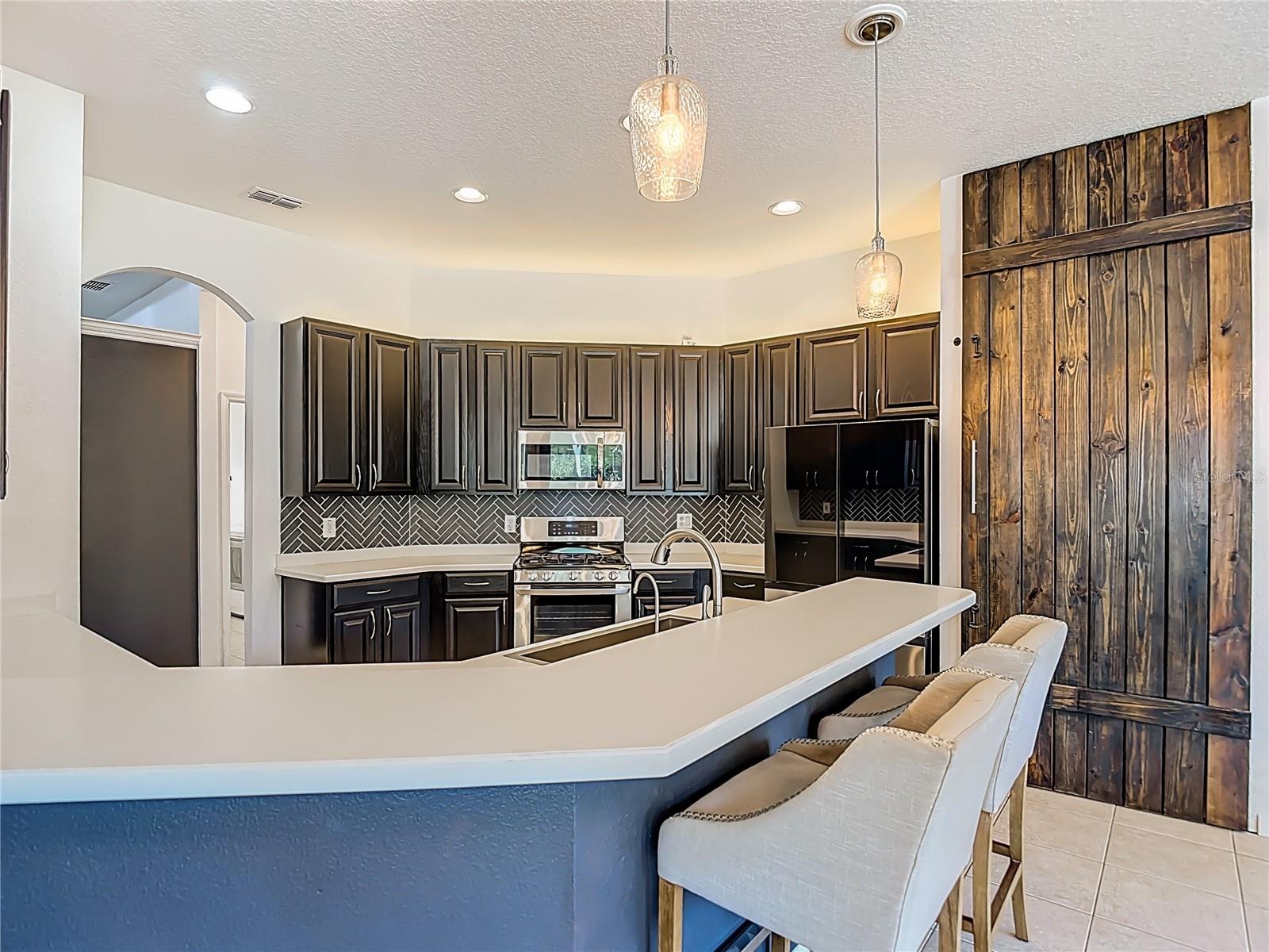 WEST HAMPTON - Residential