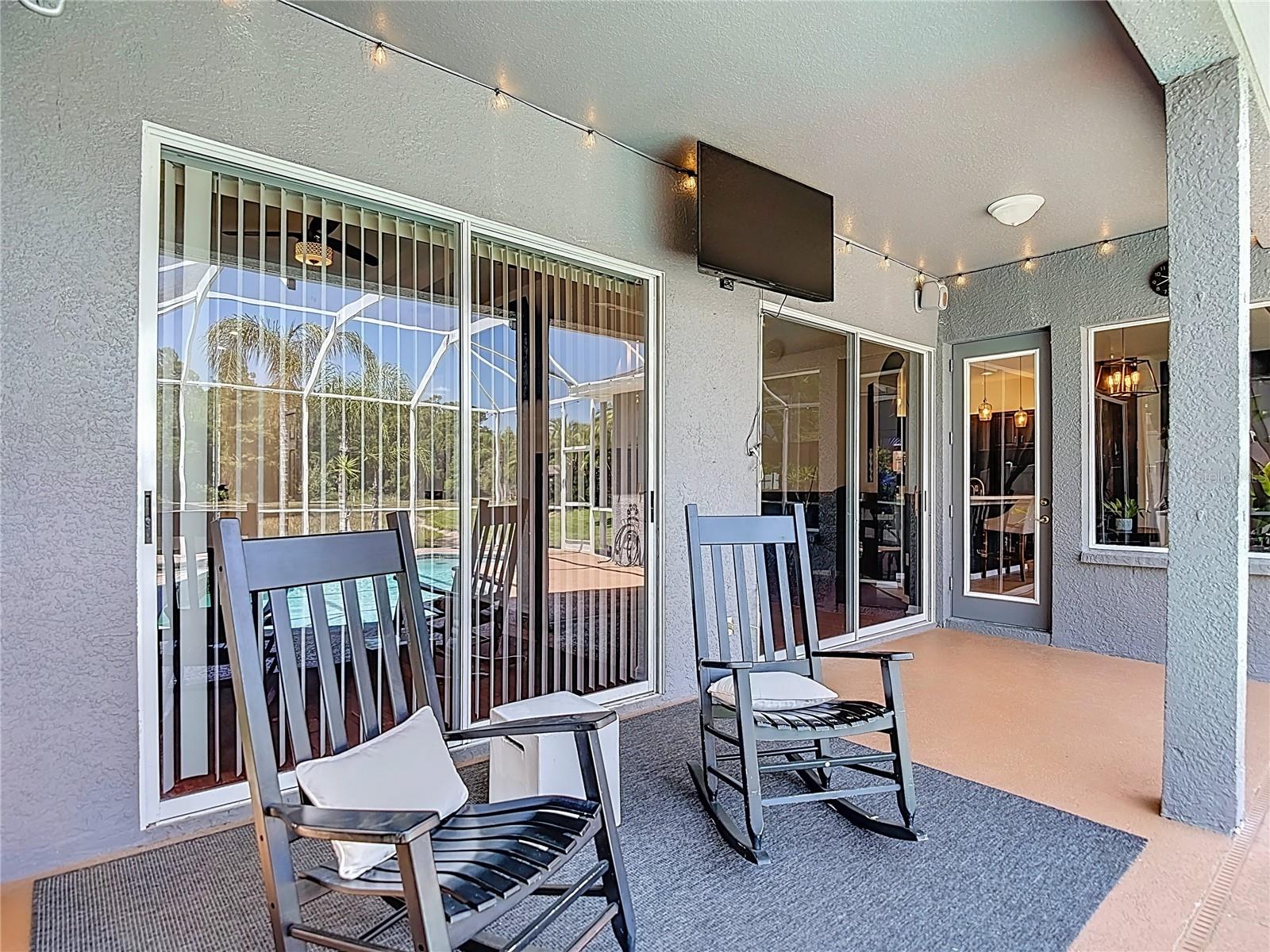 WEST HAMPTON - Residential