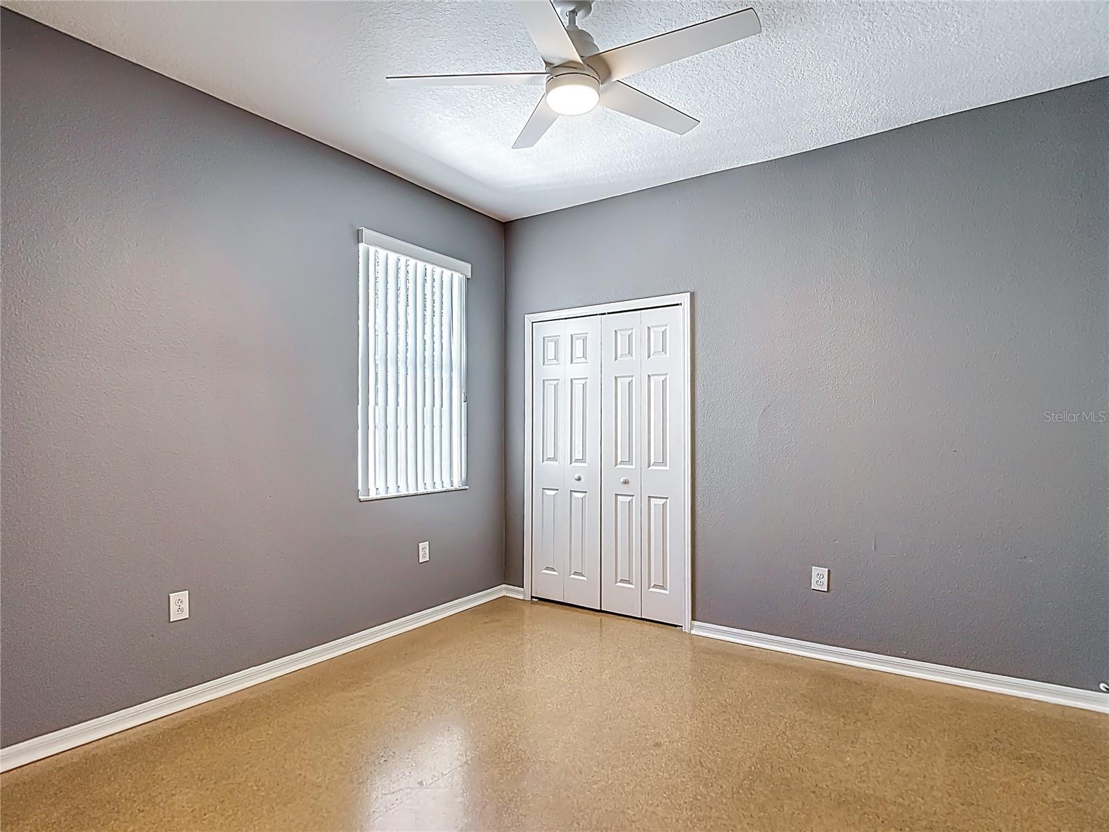 WEST HAMPTON - Residential