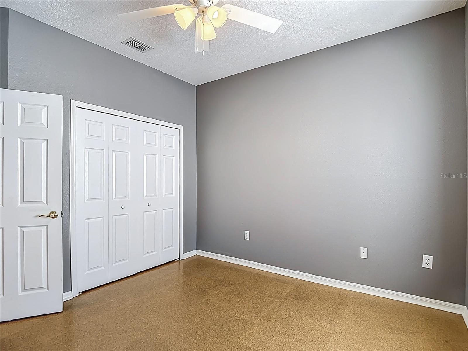 WEST HAMPTON - Residential