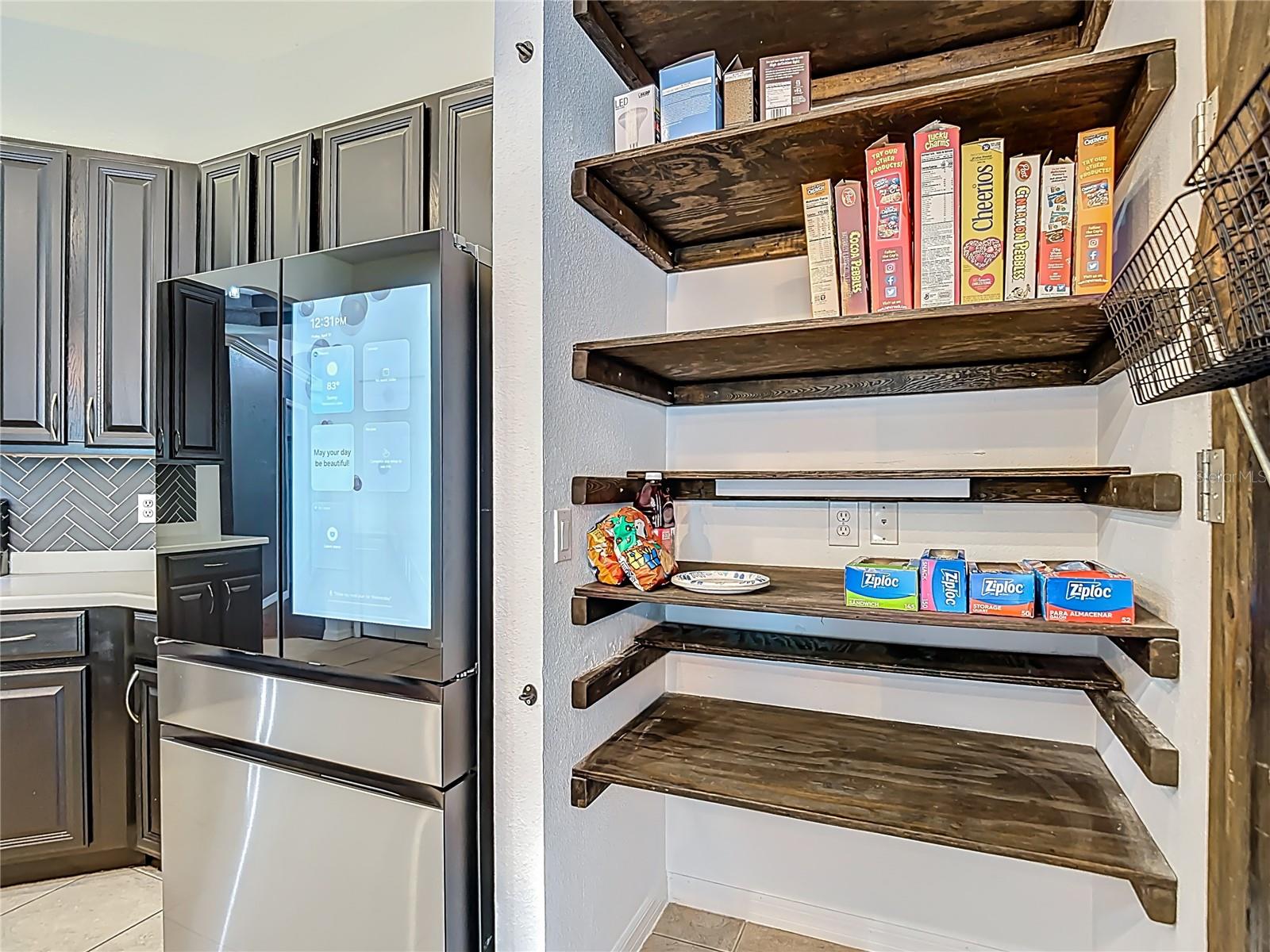 WEST HAMPTON - Residential