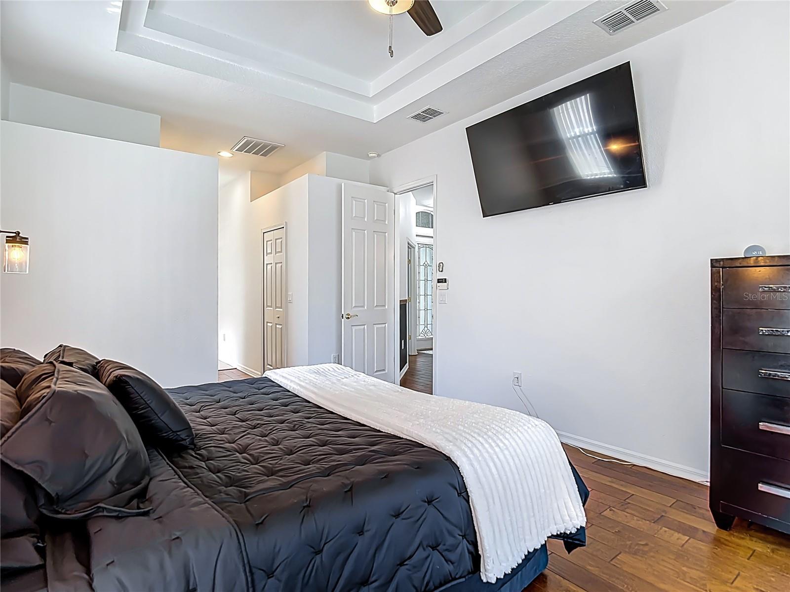 WEST HAMPTON - Residential