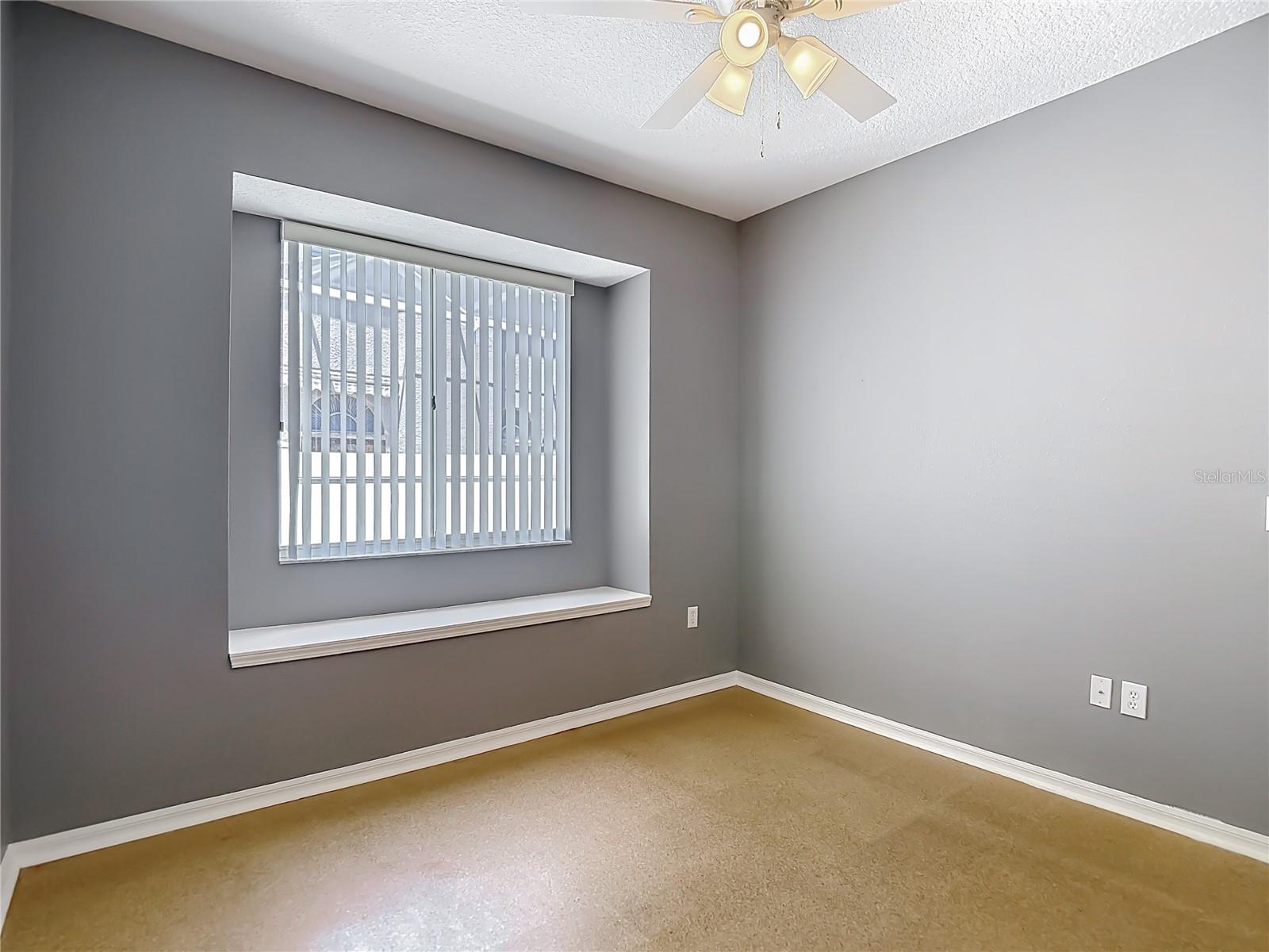 WEST HAMPTON - Residential