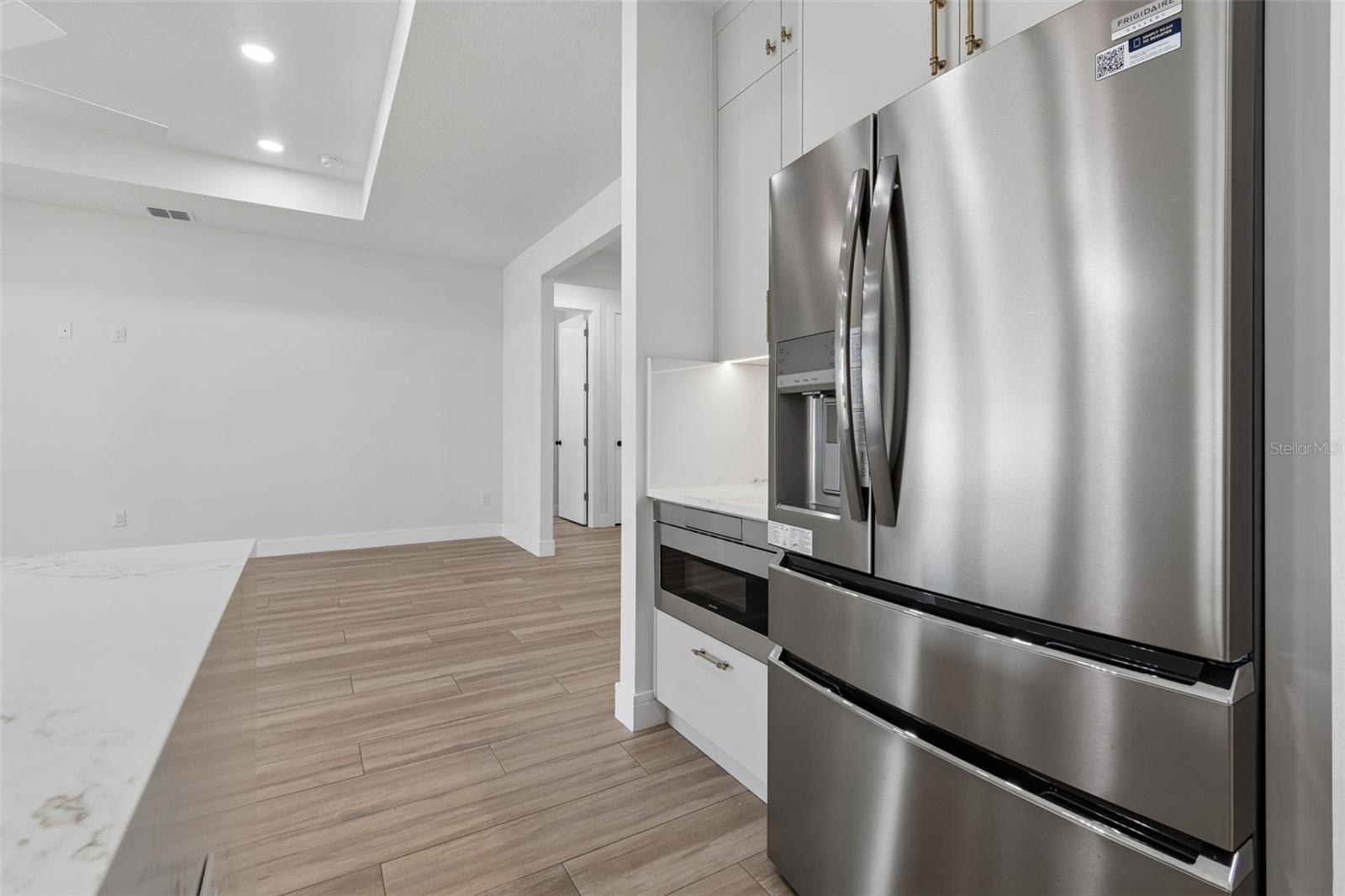 WELLSWOOD ESTATES UNIT 2 - Residential