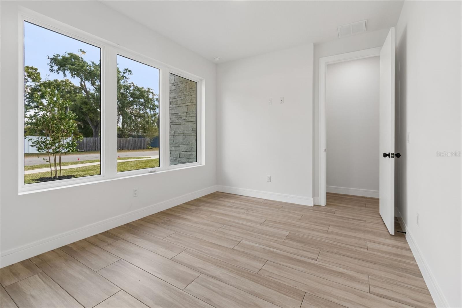 WELLSWOOD ESTATES UNIT 2 - Residential
