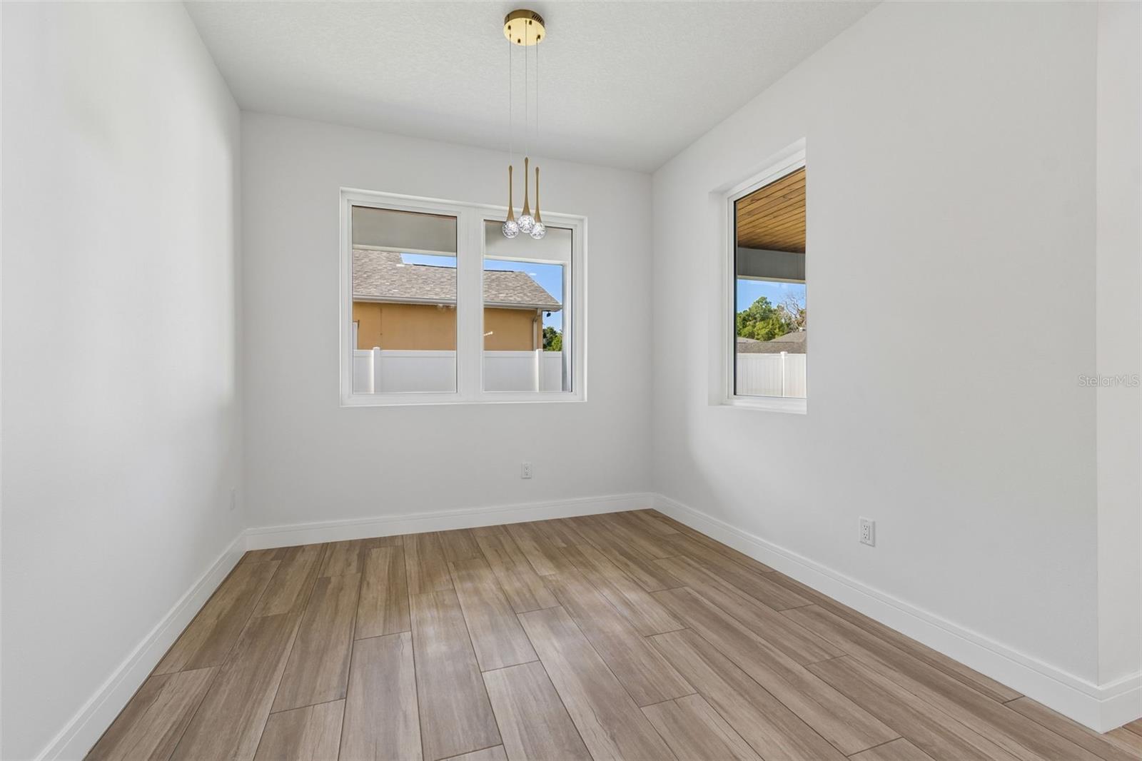 WELLSWOOD ESTATES UNIT 2 - Residential