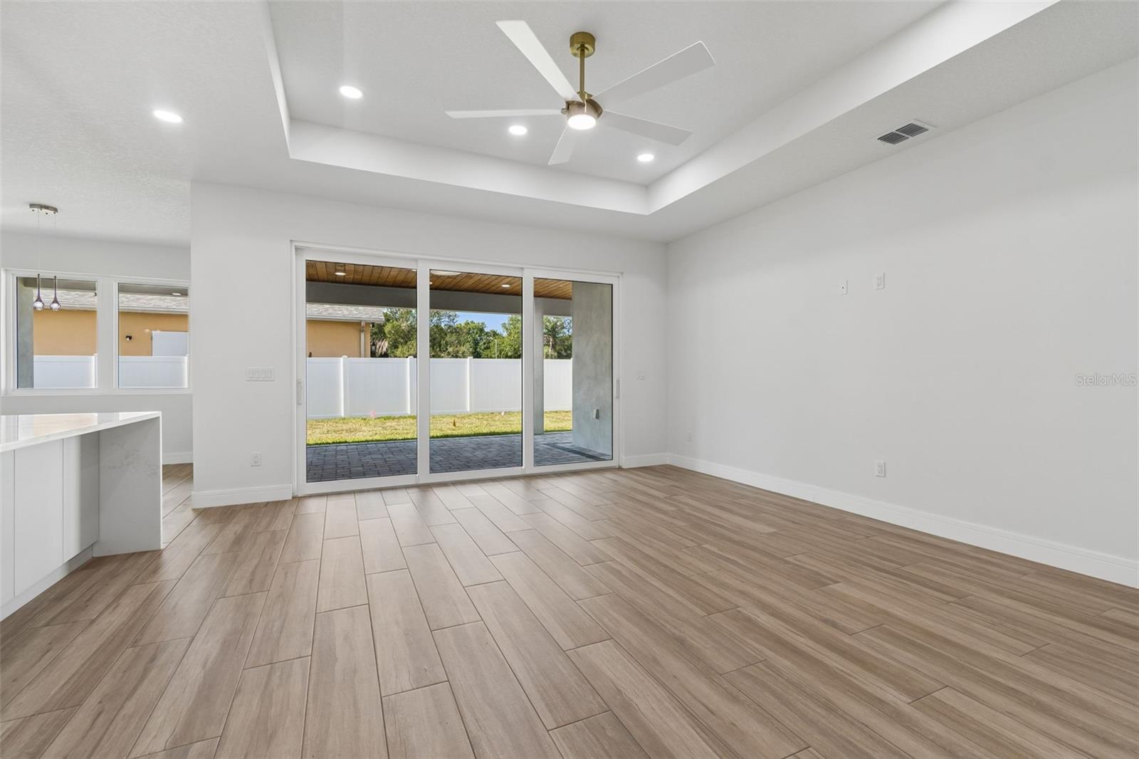 WELLSWOOD ESTATES UNIT 2 - Residential