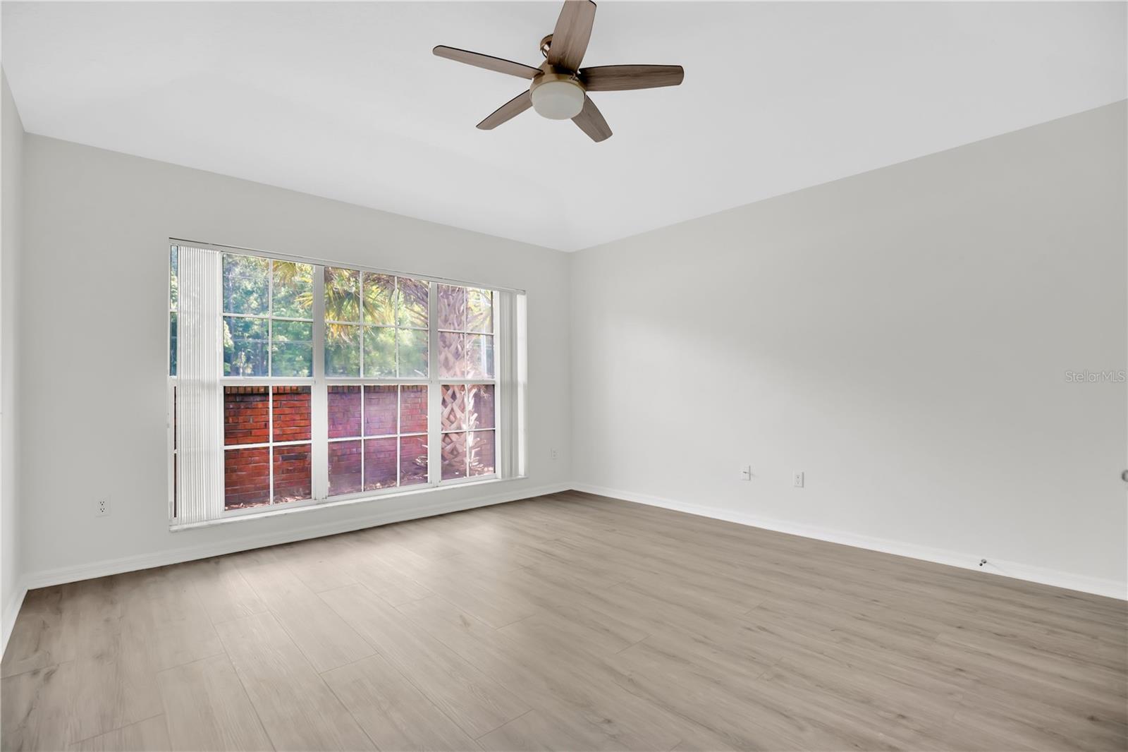 COLONY COVE - Residential