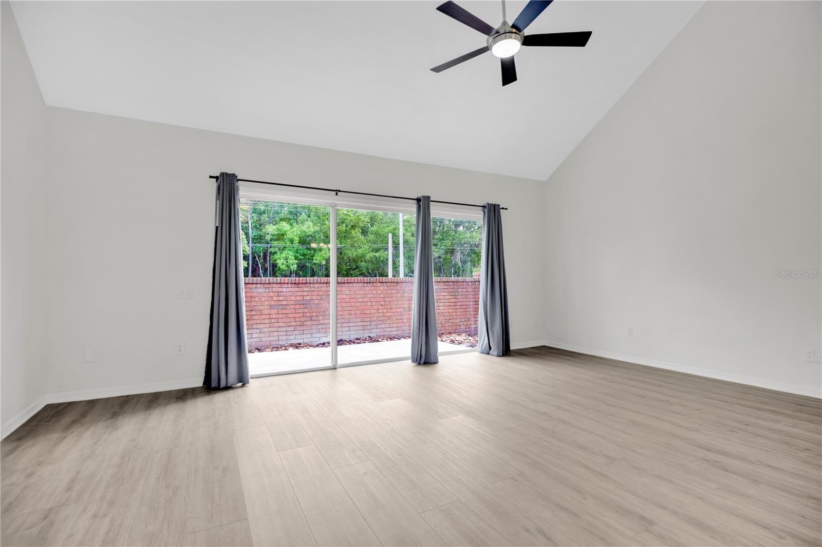 COLONY COVE - Residential