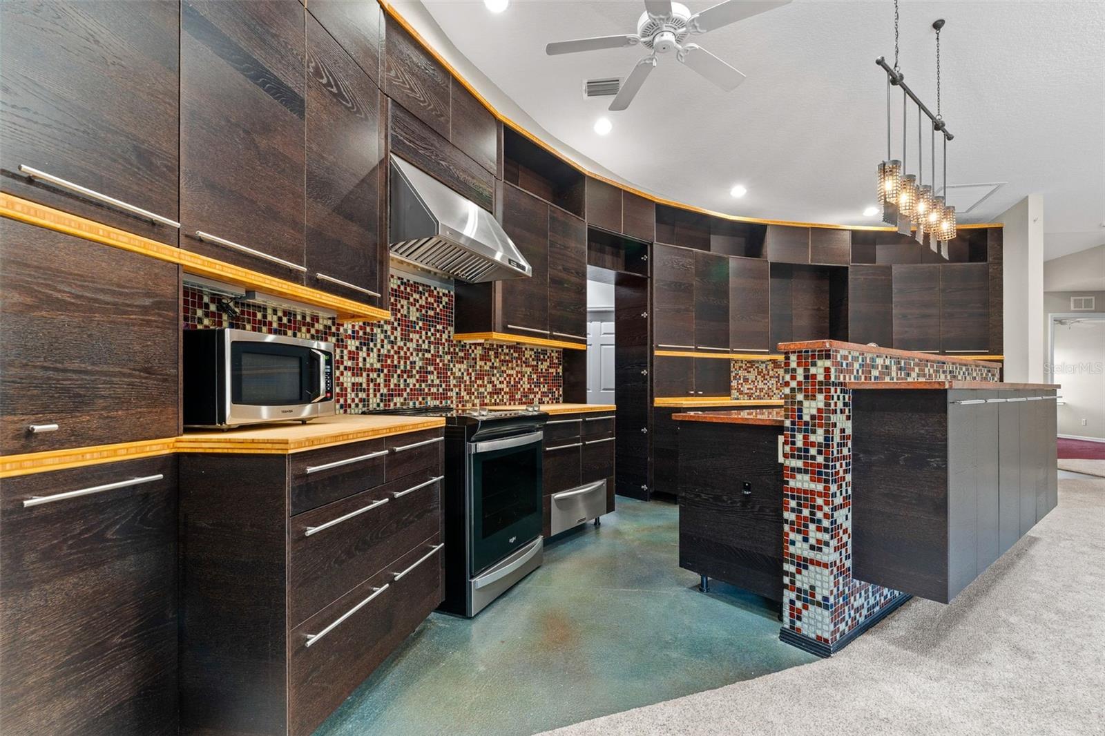 228 51ST STREET CIRCLE E