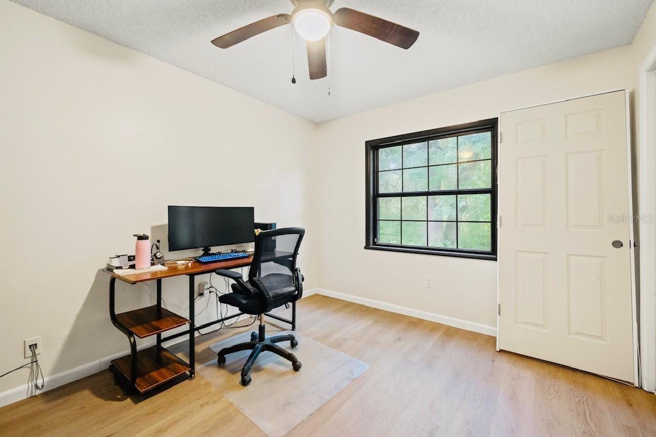 HICKORY HOLLOW UNREC - Residential