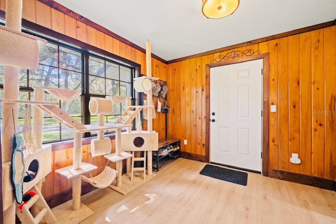 HICKORY HOLLOW UNREC - Residential