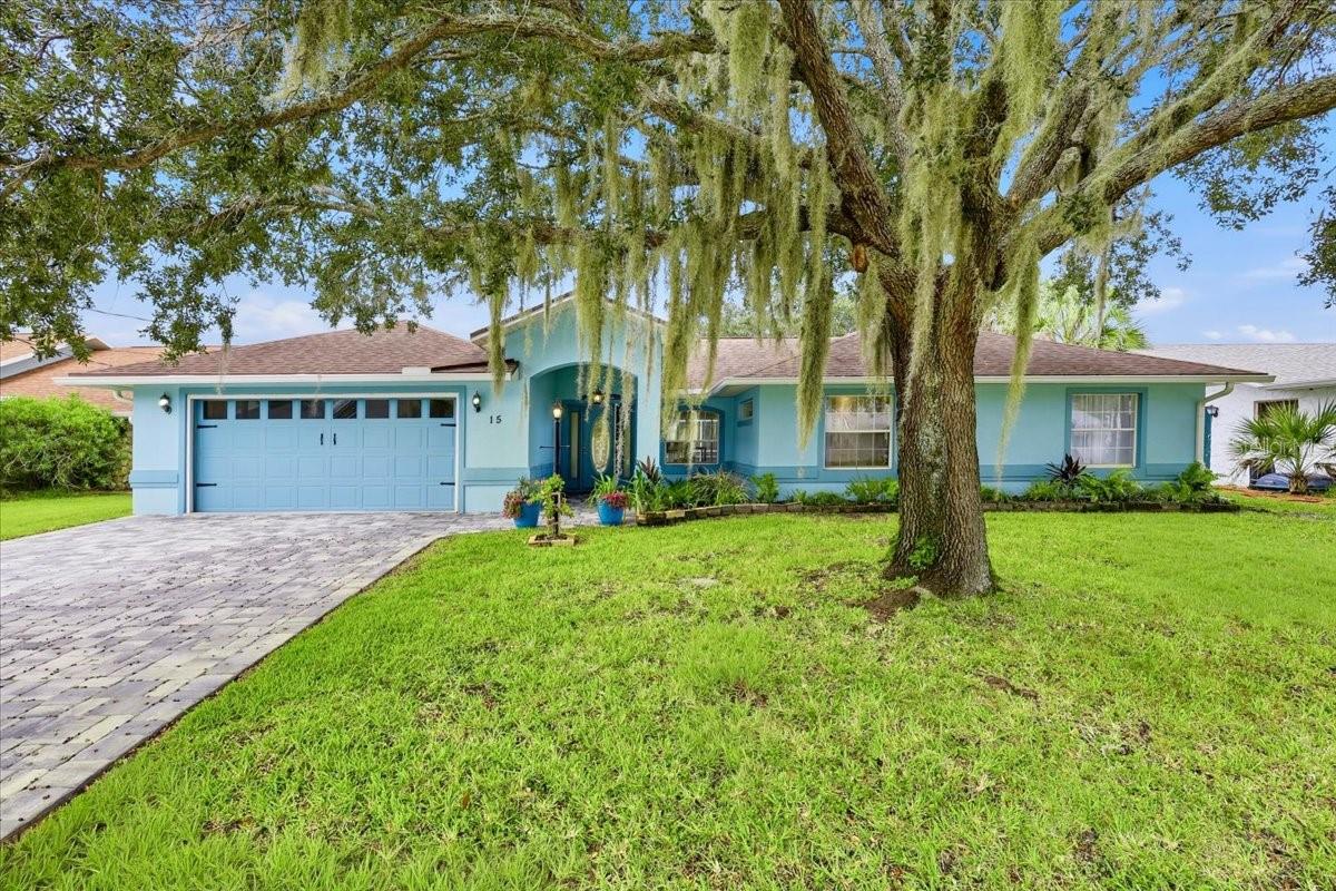 15 CORAL REEF COURT N