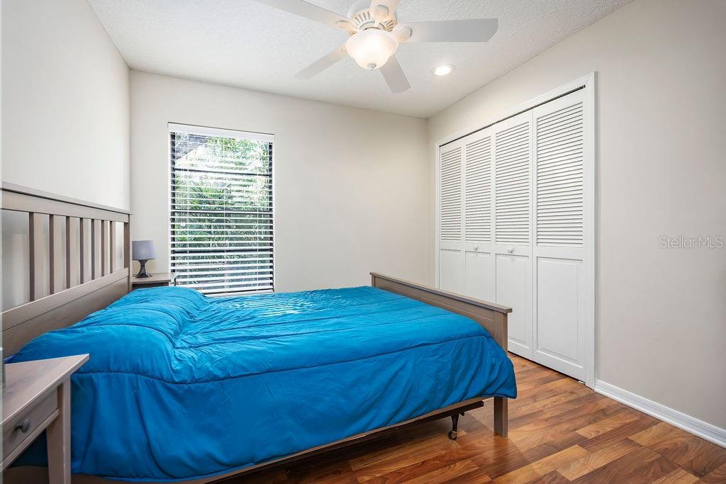 LAKE ROSE POINTE - Residential