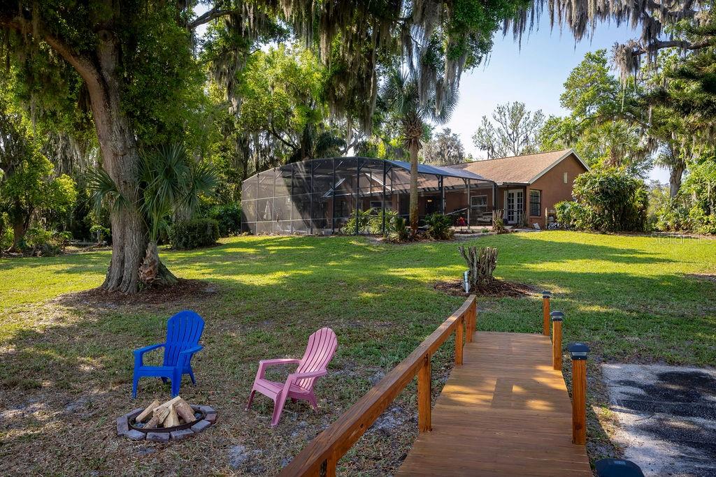 LAKE ROSE POINTE - Residential