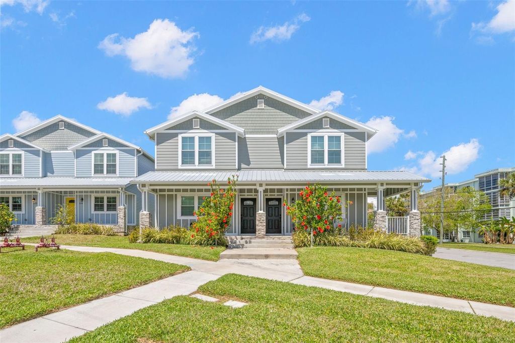 Photo of 1276 Pierce Street, Clearwater, FL 33756 (MLS # TB8476768)