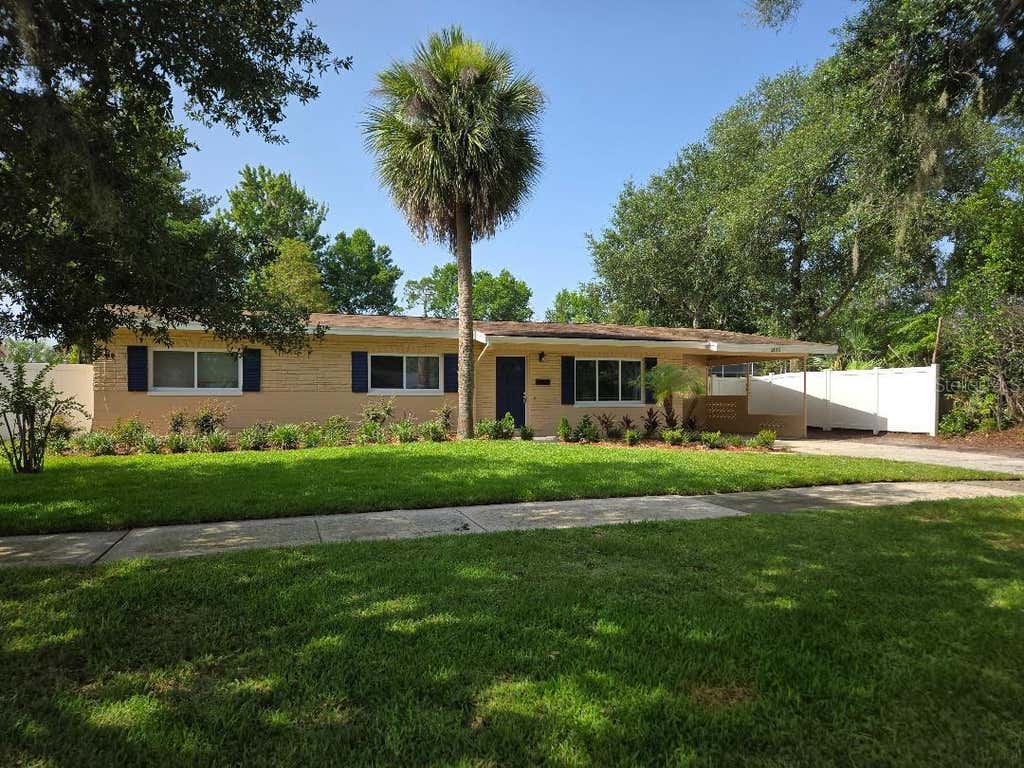 Photo of 2010 Summerfield Road, Winter Park, FL 32792 (MLS # O6420140)