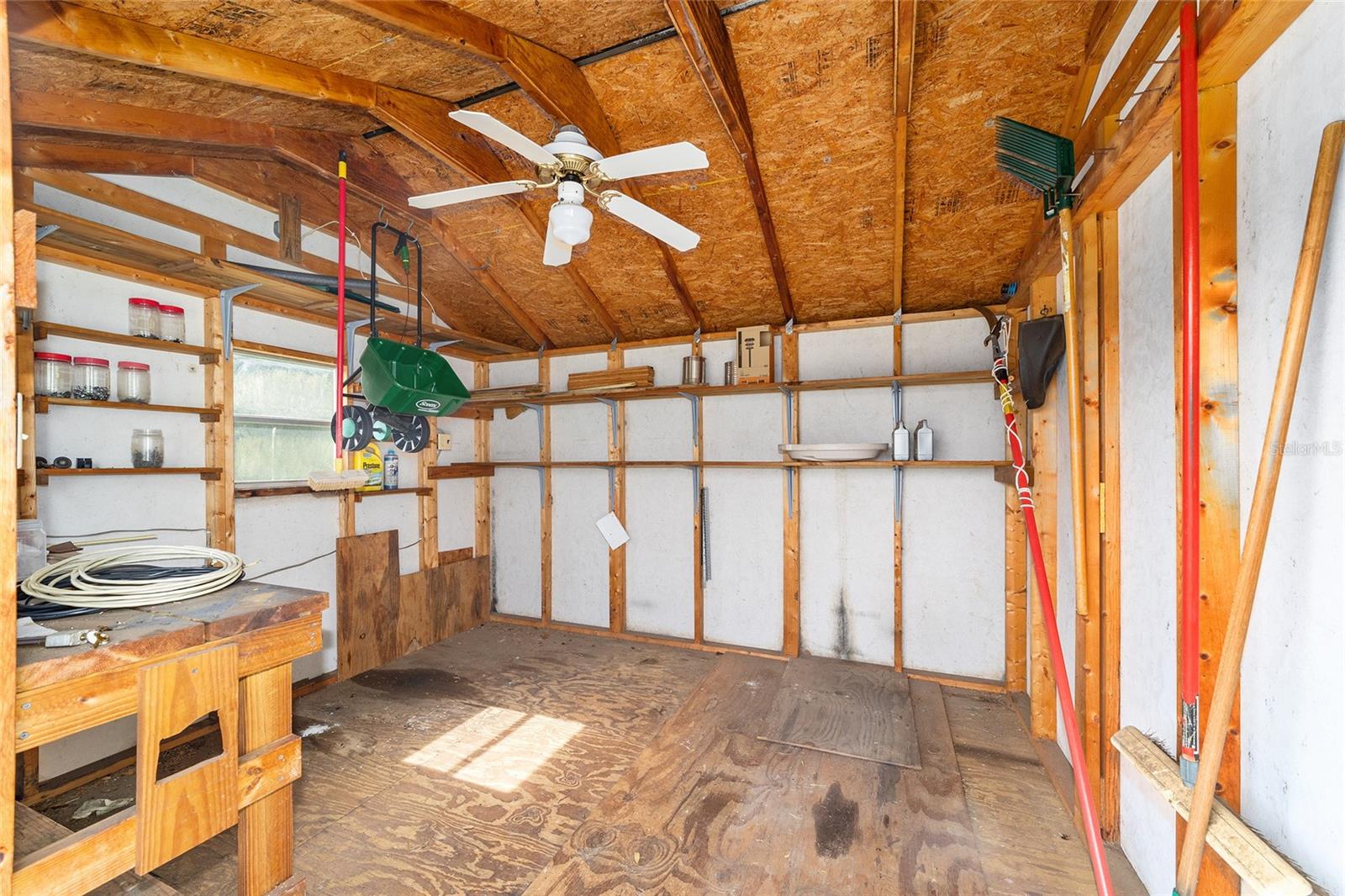Photo 11 of 51 of 9059 SE 155TH PLACE house