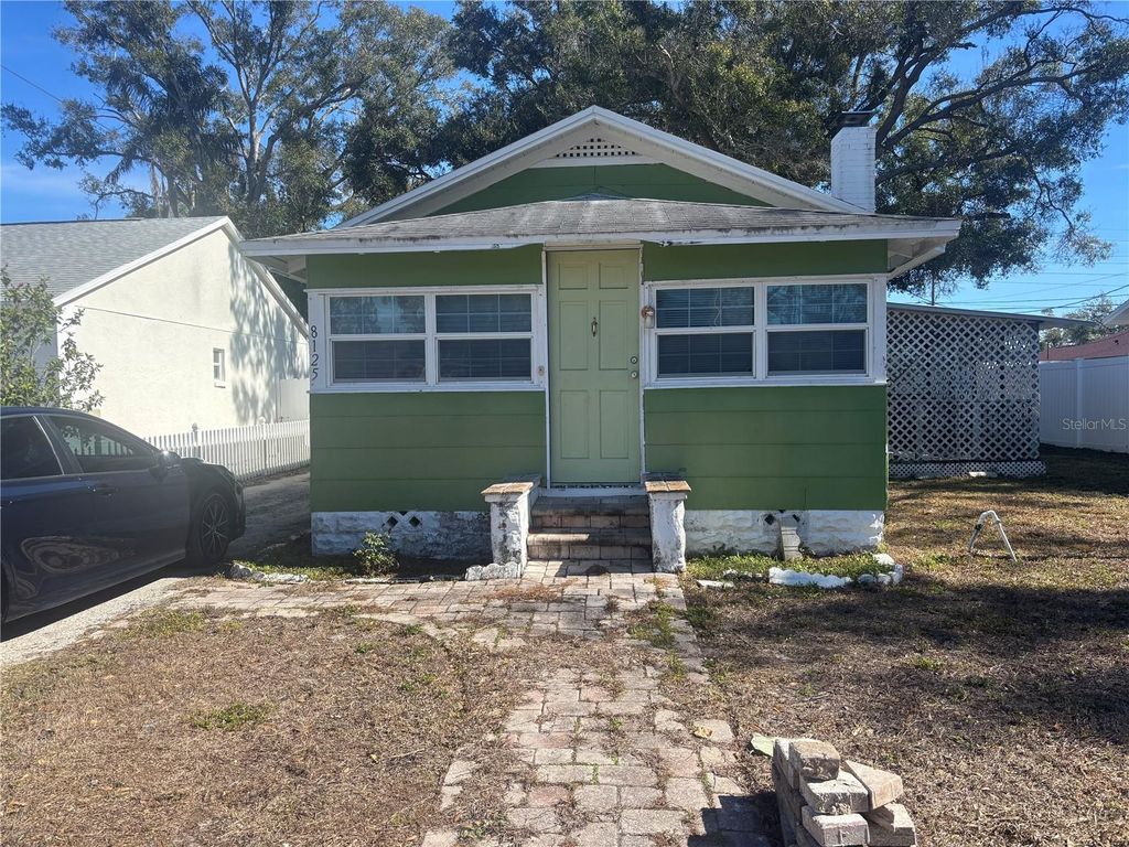 Photo of 8125 52nd Way N, Pinellas Park, FL 33781 (MLS # TB8466819)