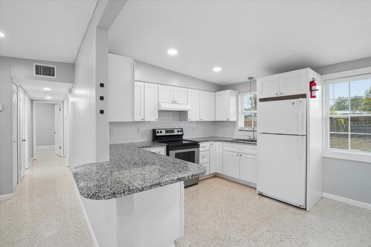 2019 24TH AVENUE W