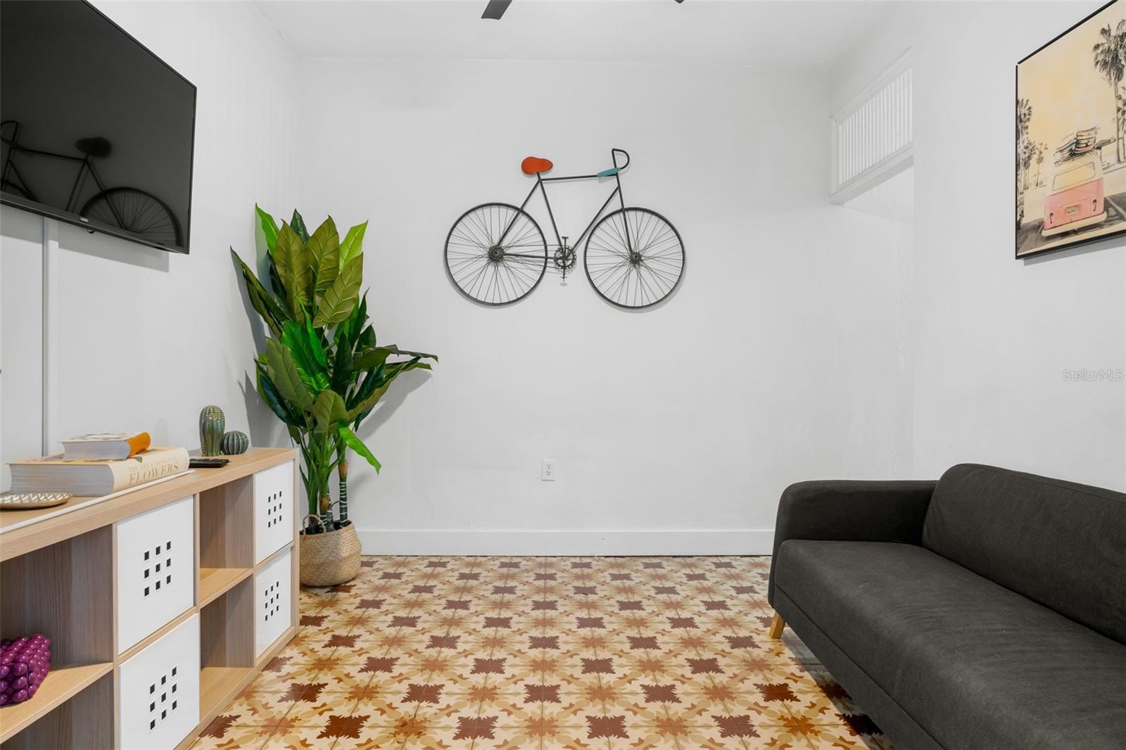 261 DUFFAUNT ST - Residential